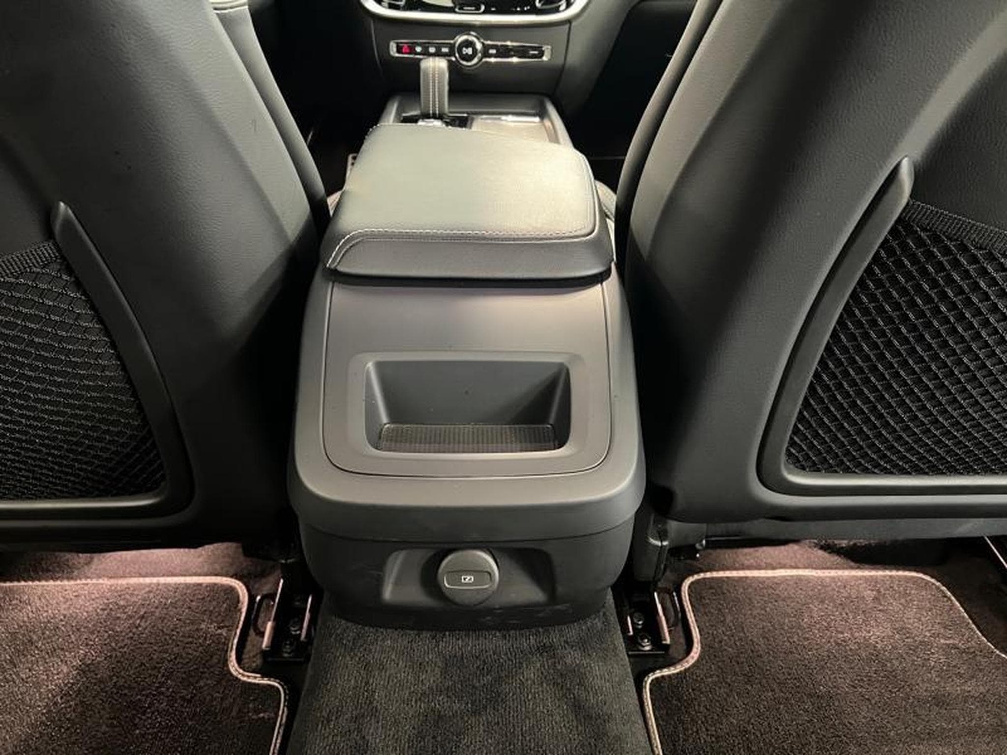 Volvo V60 R-Design (2021) - Foto 18