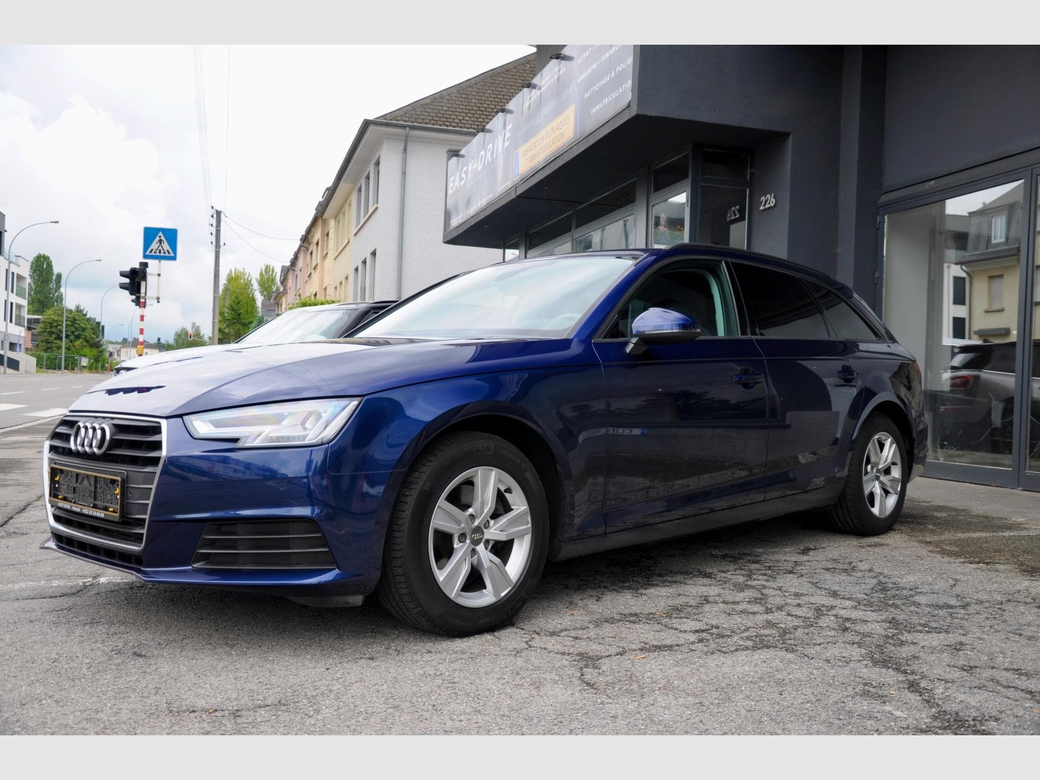 Audi A4 Avant 40 TFSI (2019) - Photo 7
