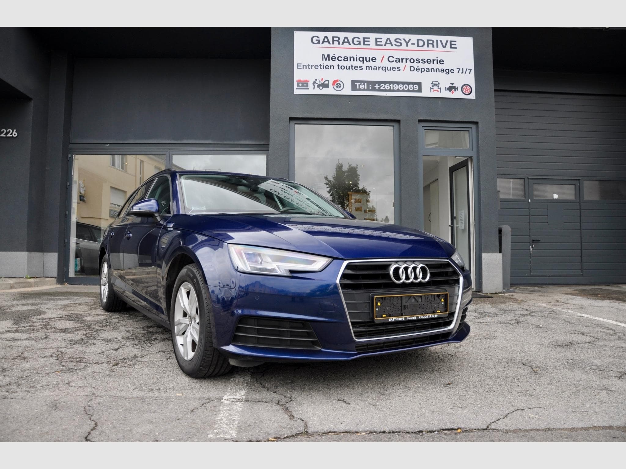 Audi A4 Avant 40 TFSI (2019) - Photo 1