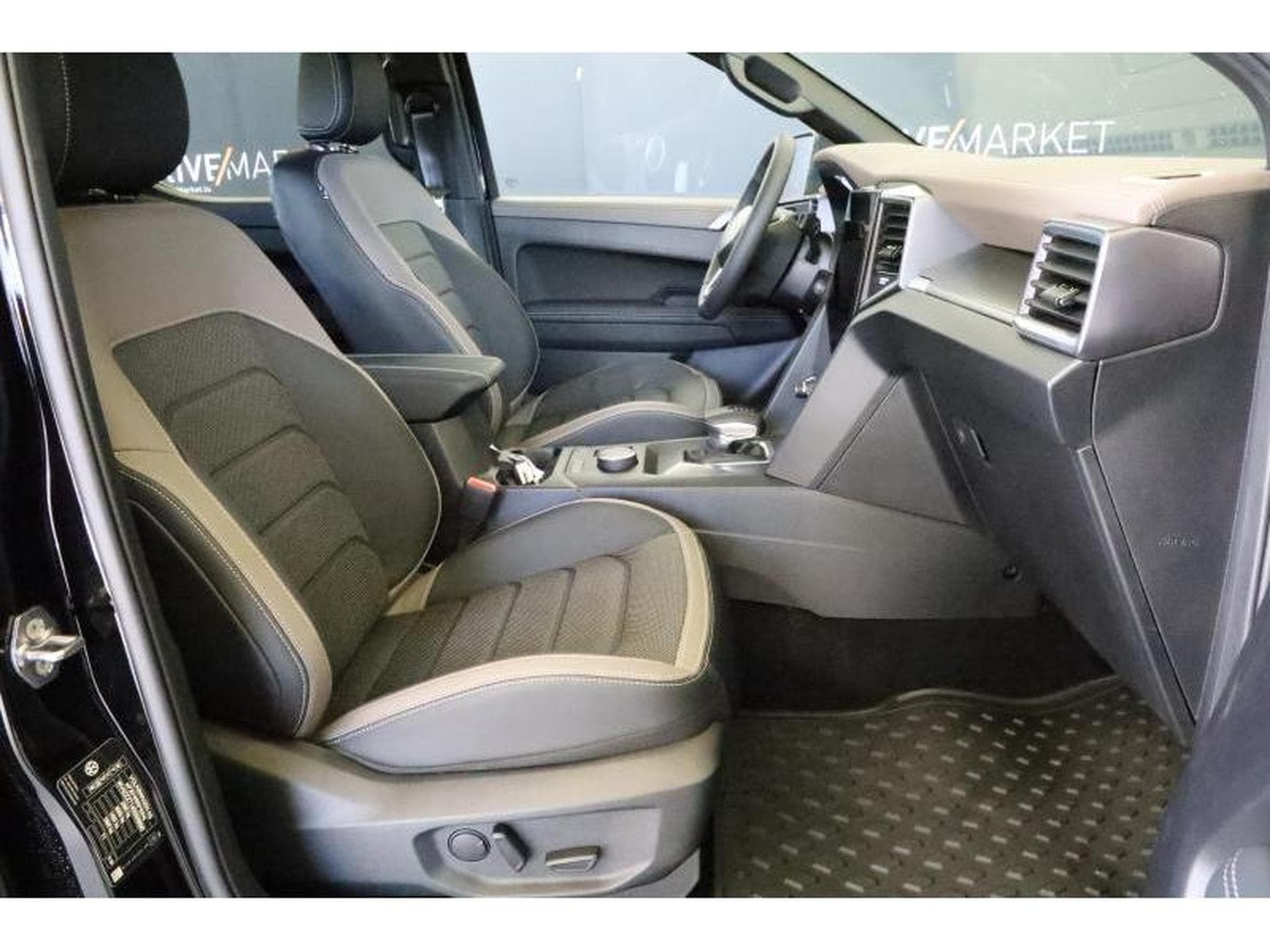 VW Amarok DC AVENTURA A10 4X4 (2025) - Foto 7