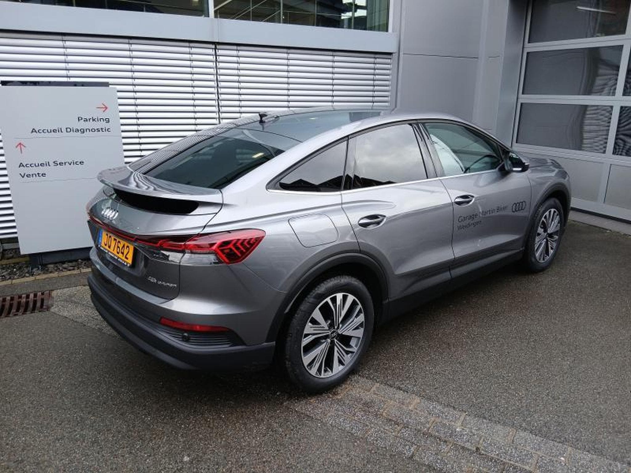 Audi Q4 e-tron Sportback 45 e-tron (2025) - Foto 4