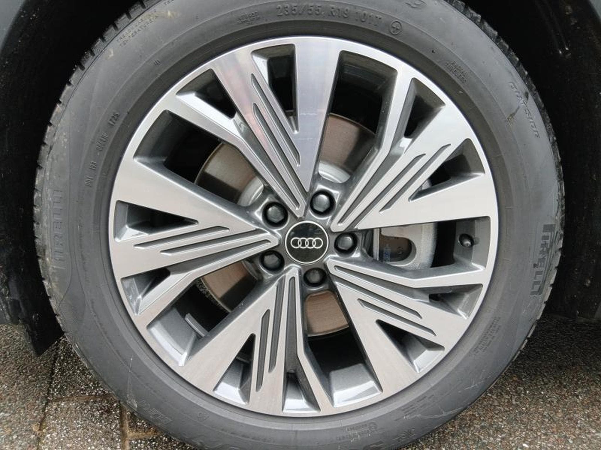 Audi Q4 e-tron Sportback 45 e-tron (2025) - Foto 7