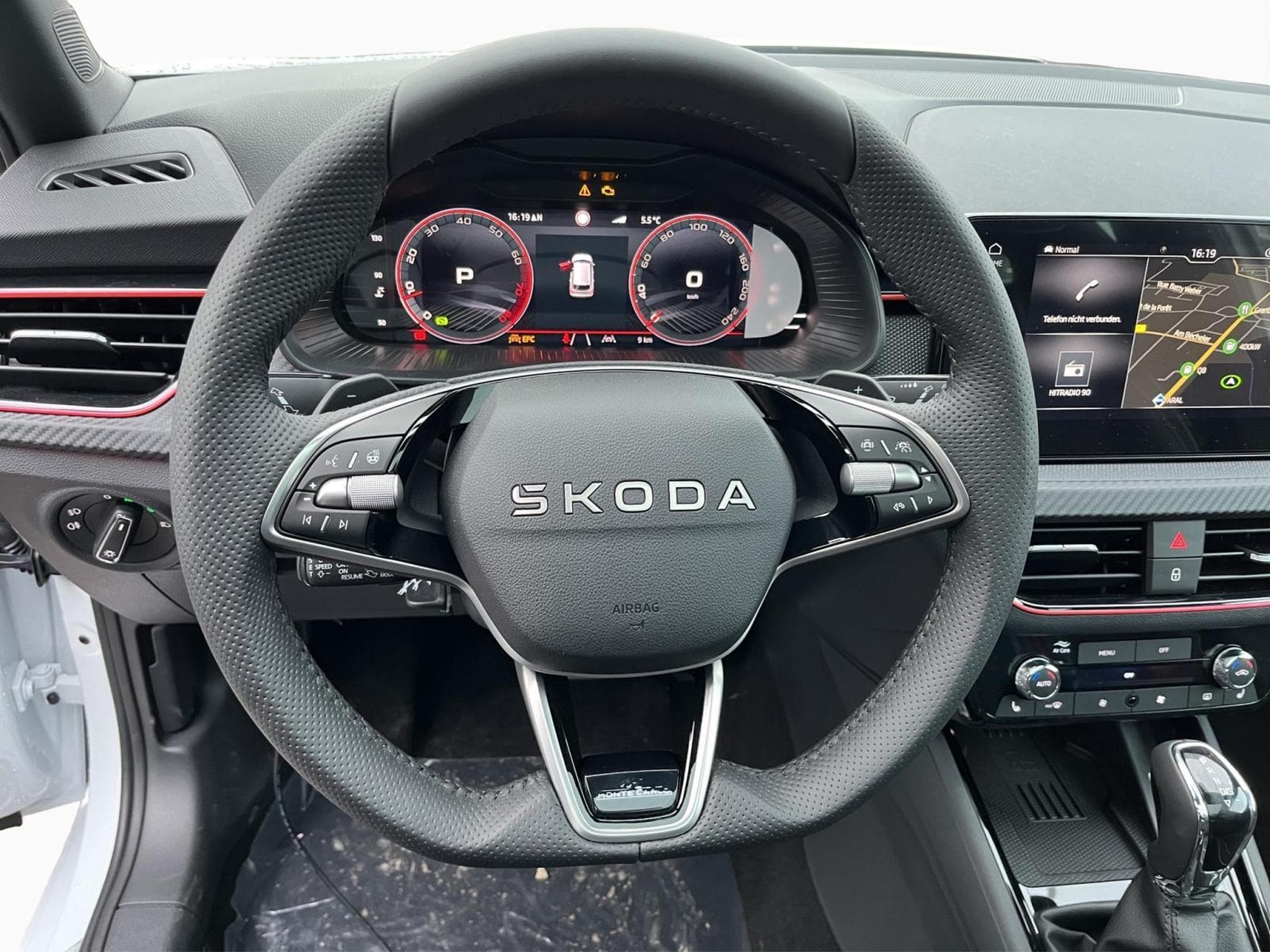 Skoda Kamiq Monte Carlo (2025) - Foto 8