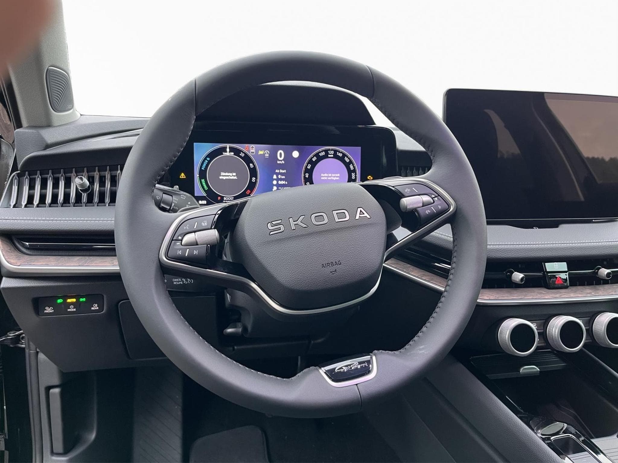 Skoda Superb L&K (2025) - Photo 7