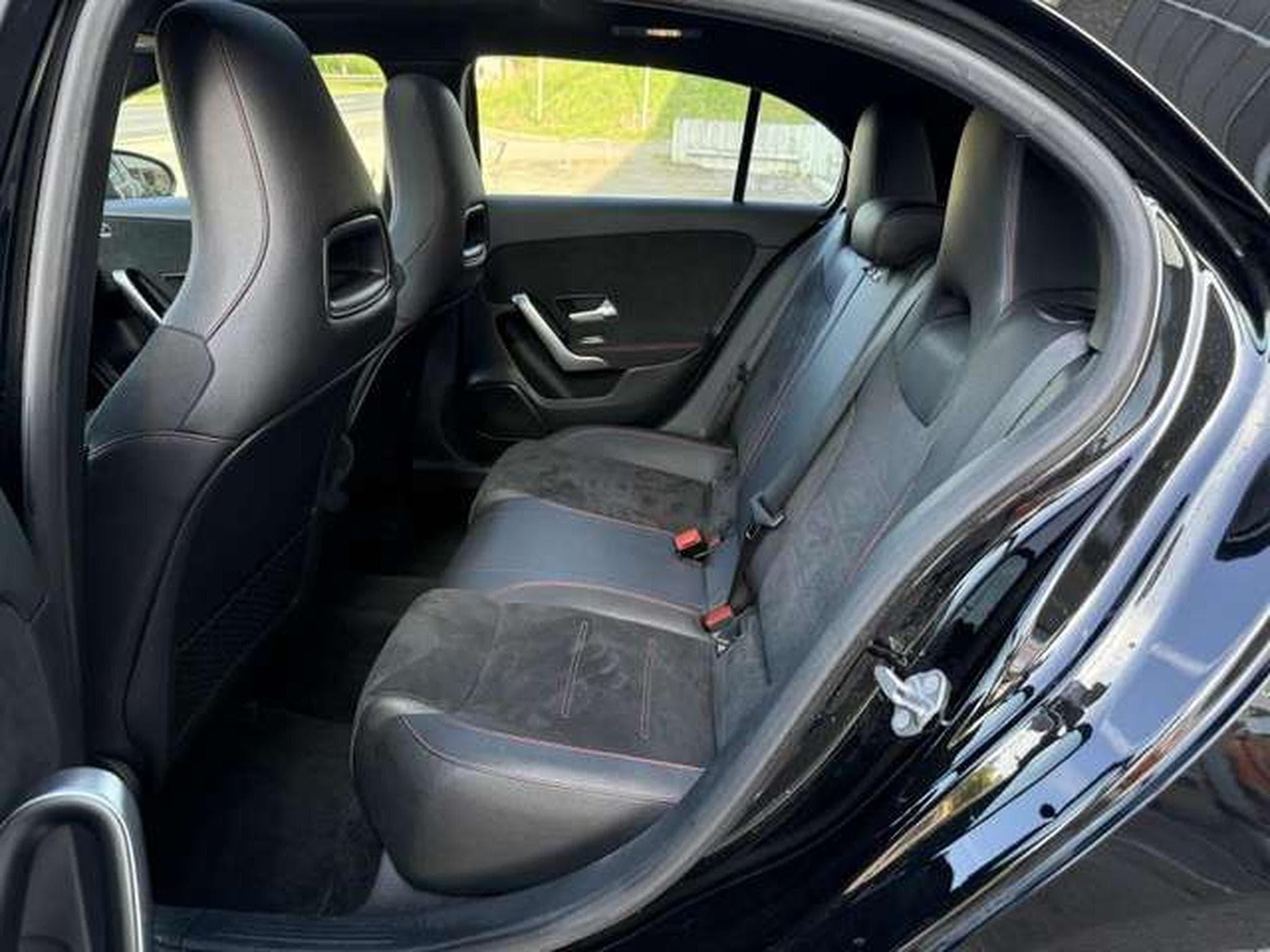 Mercedes A 200 AMG LINE - JUSQU'A 48 MOIS DE GARANTIE (2018) - Photo 15