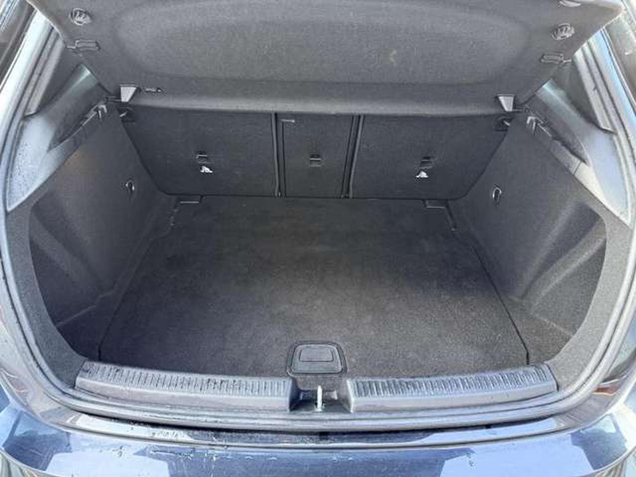 Mercedes A 200 AMG LINE - JUSQU'A 48 MOIS DE GARANTIE (2018) - Photo 17