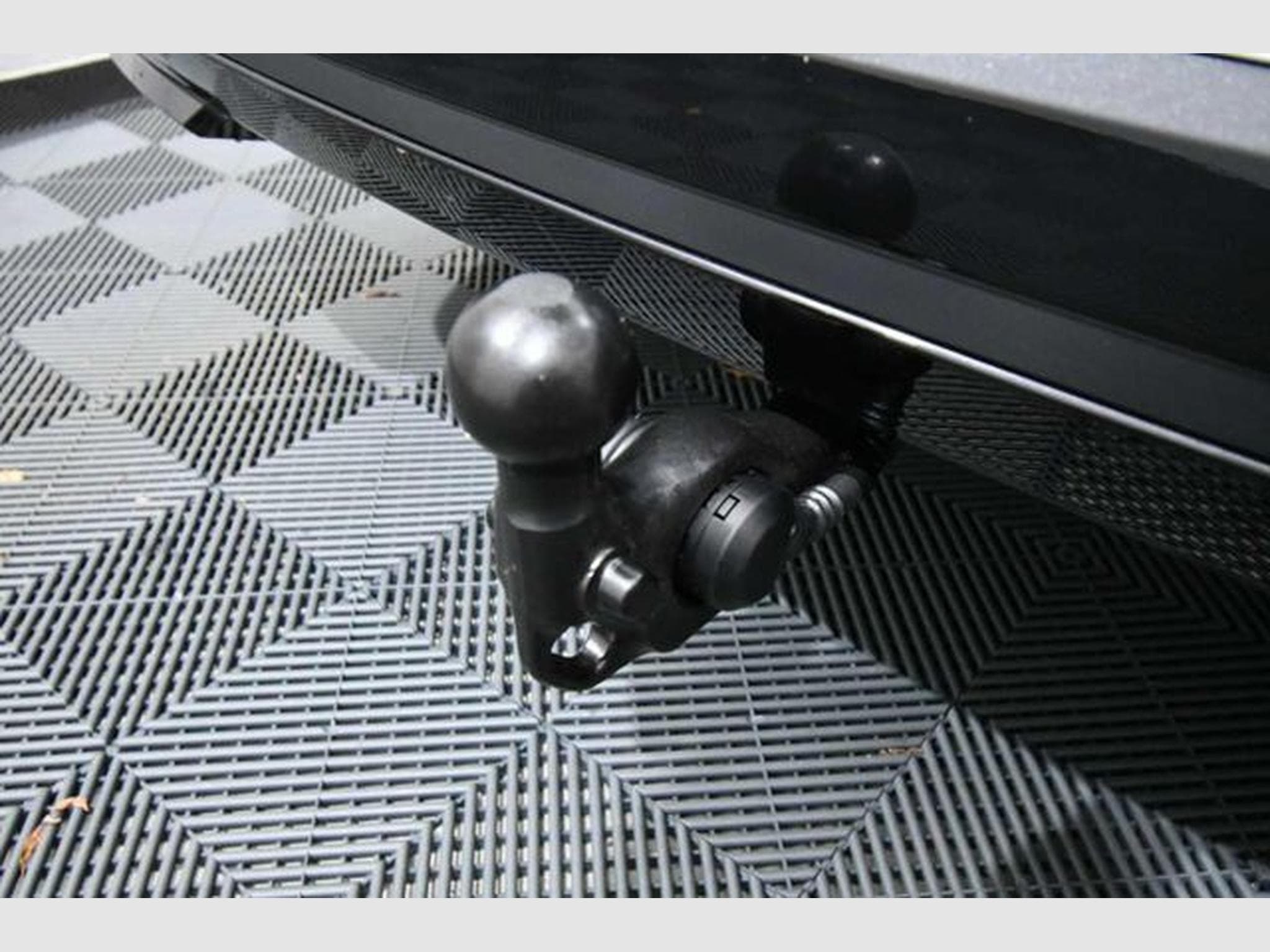 Skoda Enyaq Enyaq Coupe 85x Sportline - Pano, AHK, Navi (2024) - Photo 11