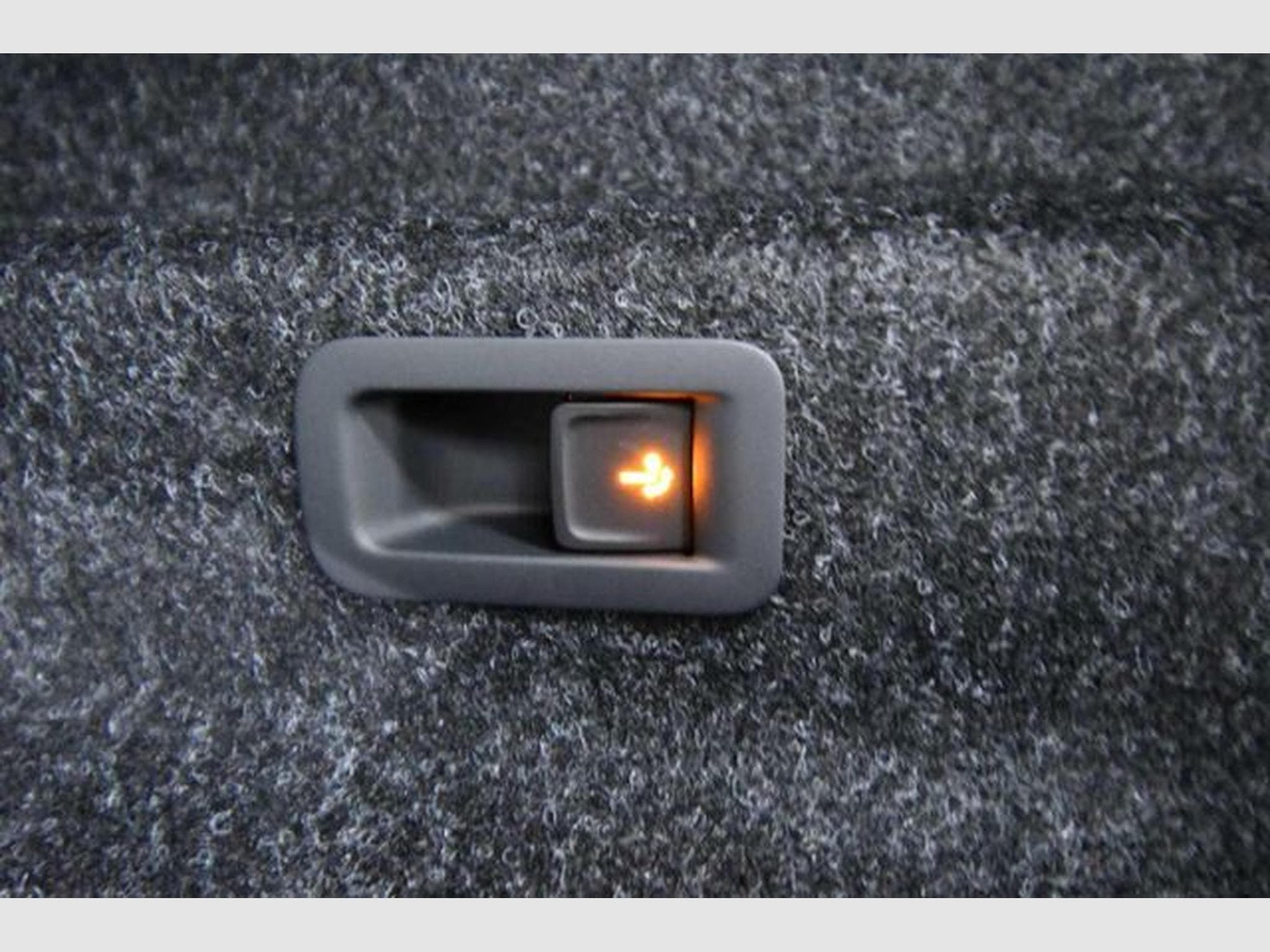 Skoda Enyaq Enyaq Coupe 85x Sportline - Pano, AHK, Navi (2024) - Photo 12