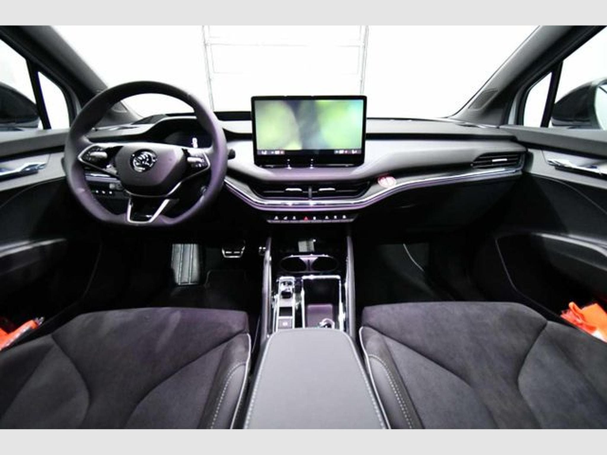 Skoda Enyaq Enyaq Coupe 85x Sportline - Pano, AHK, Navi (2024) - Photo 3