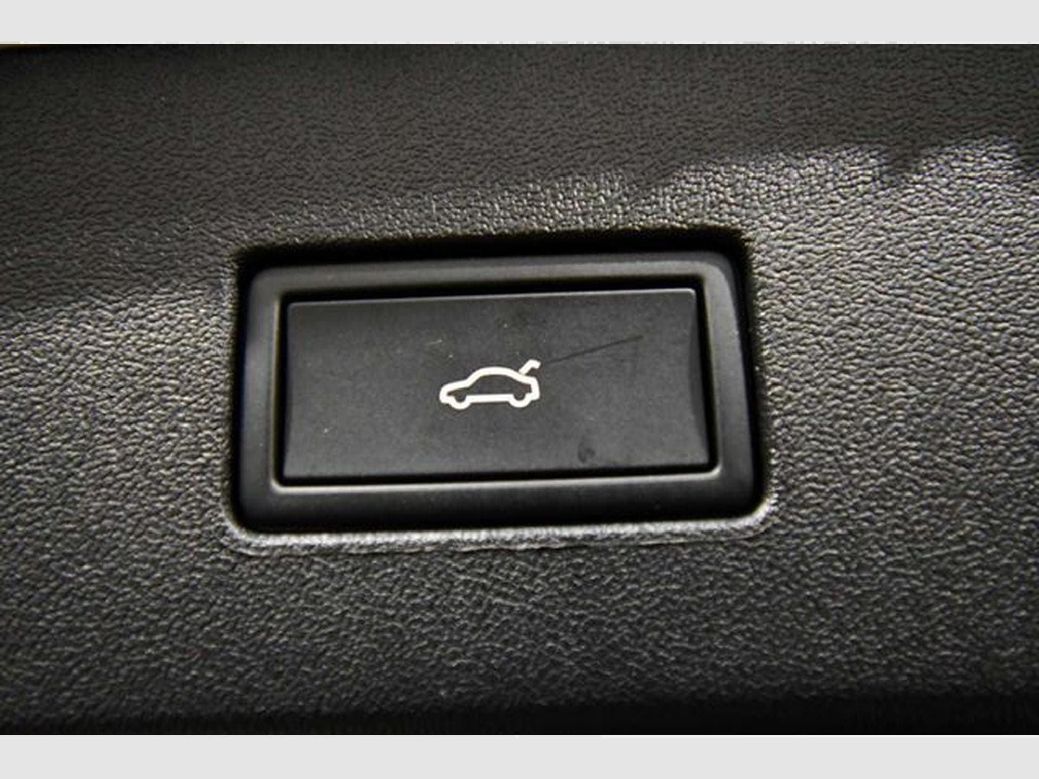 VW Tayron Tayron Diesel 2.0 TDI SCR 4MOTION DSG R-Line - 7 (2025) - Photo 9