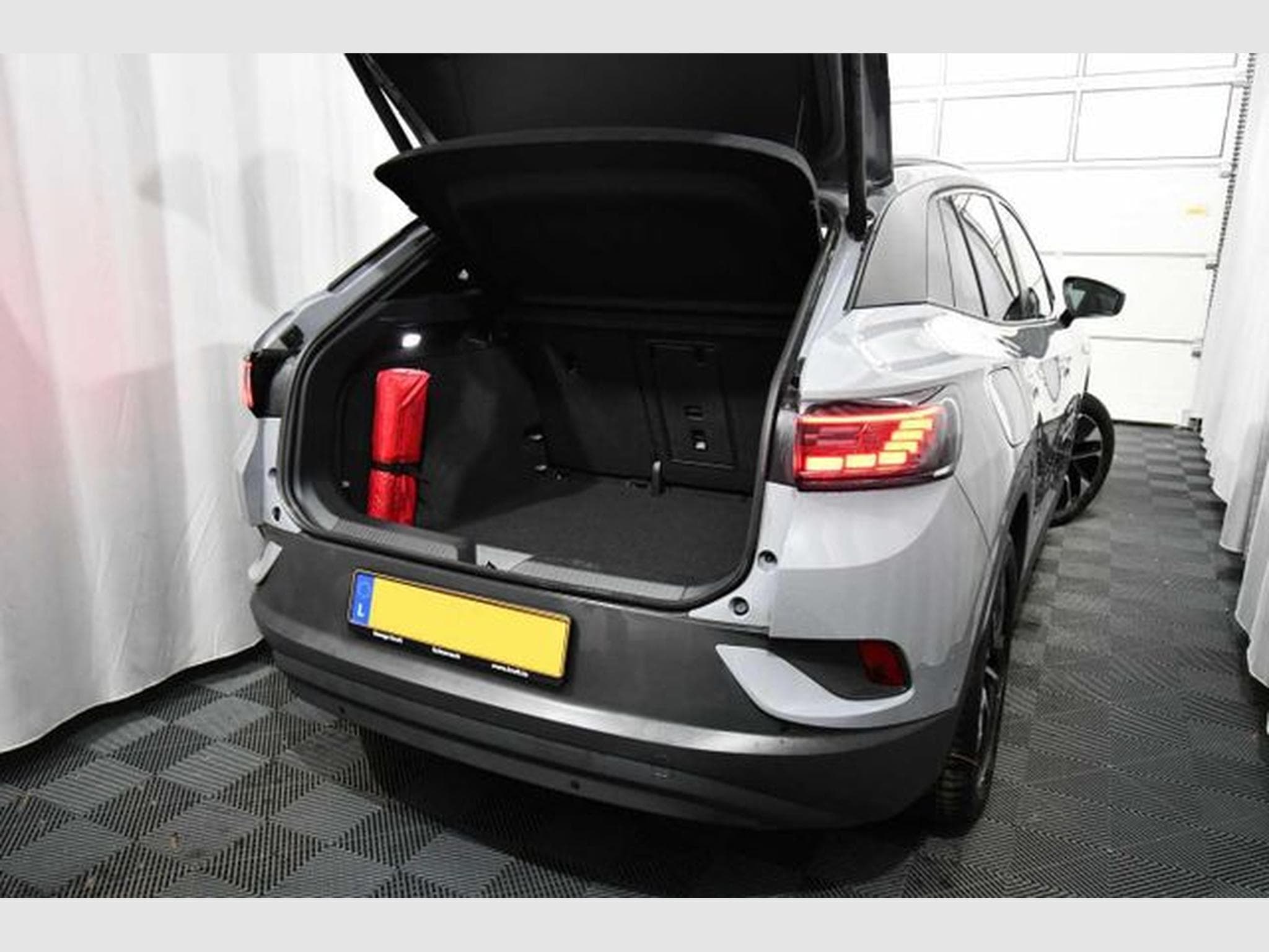 VW ID.4 ID.4 Pro 77 kwh - AHK, Navi, SH (2024) - Photo 4