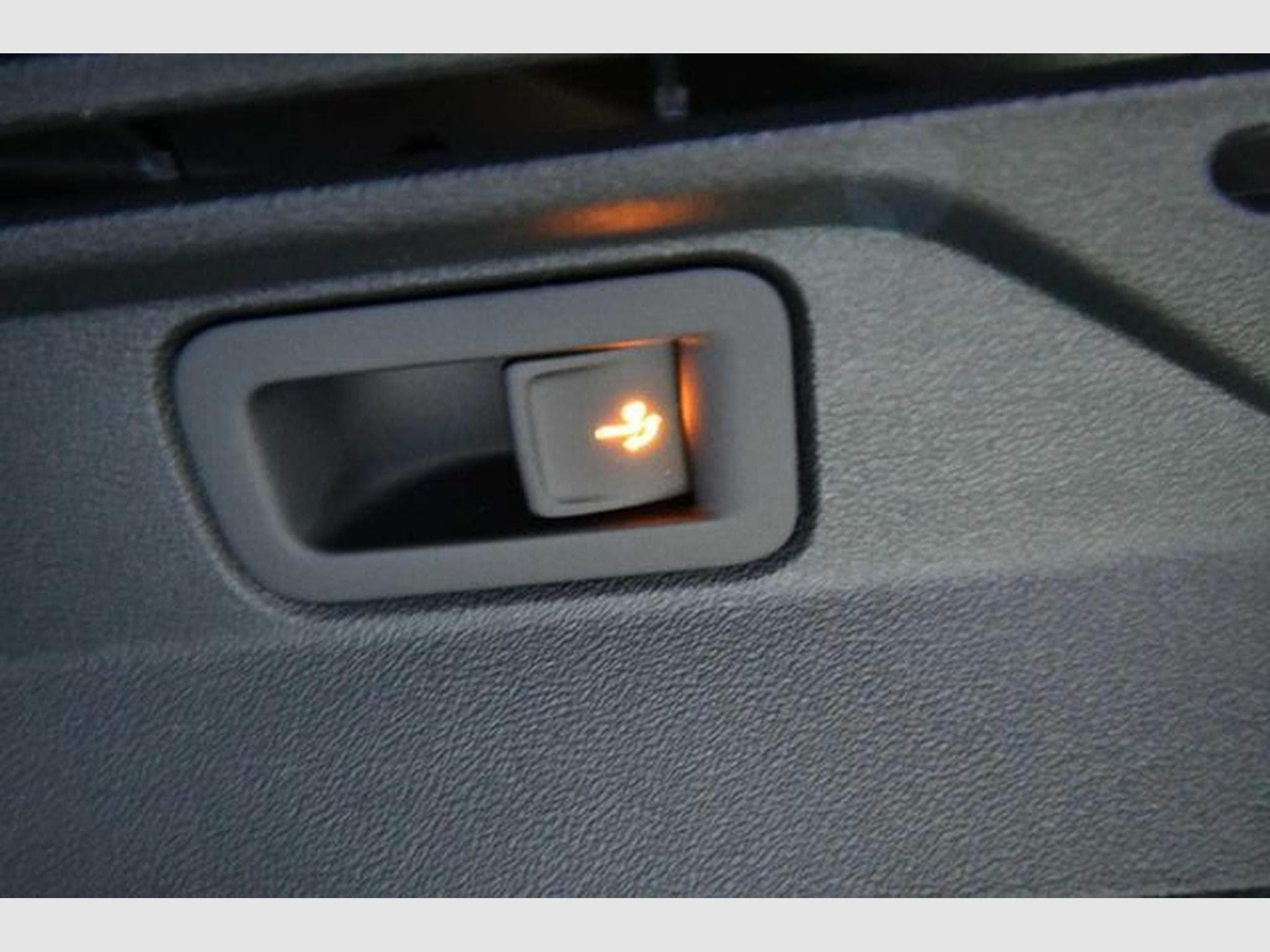 VW ID.5 ID.5 GTX 4Motion - Pano, AHK, Kamera (2025) - Photo 10