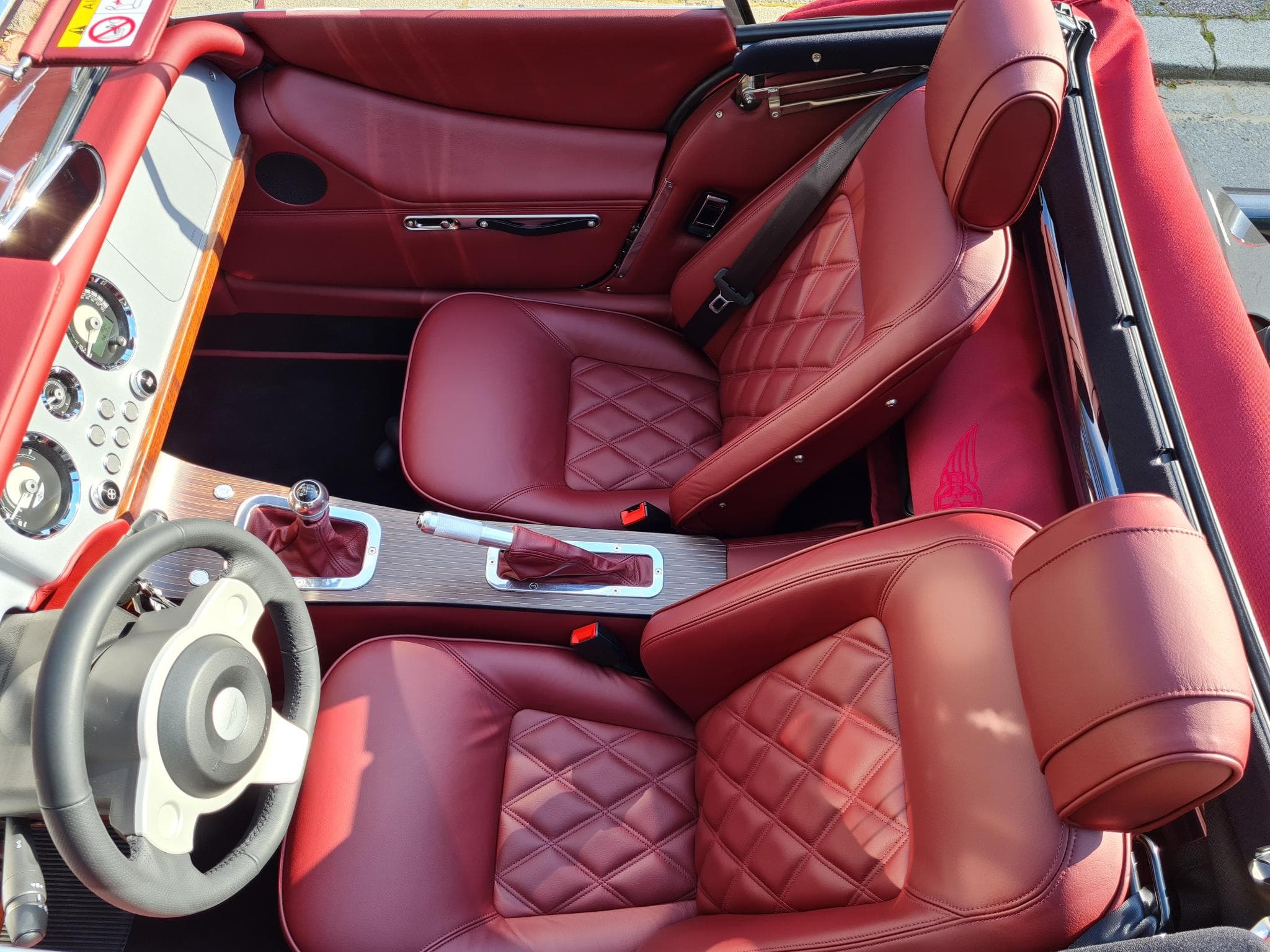 Morgan Plus 4 Plus Four Schaltgetriebe MY2025 (2024) - Foto 5