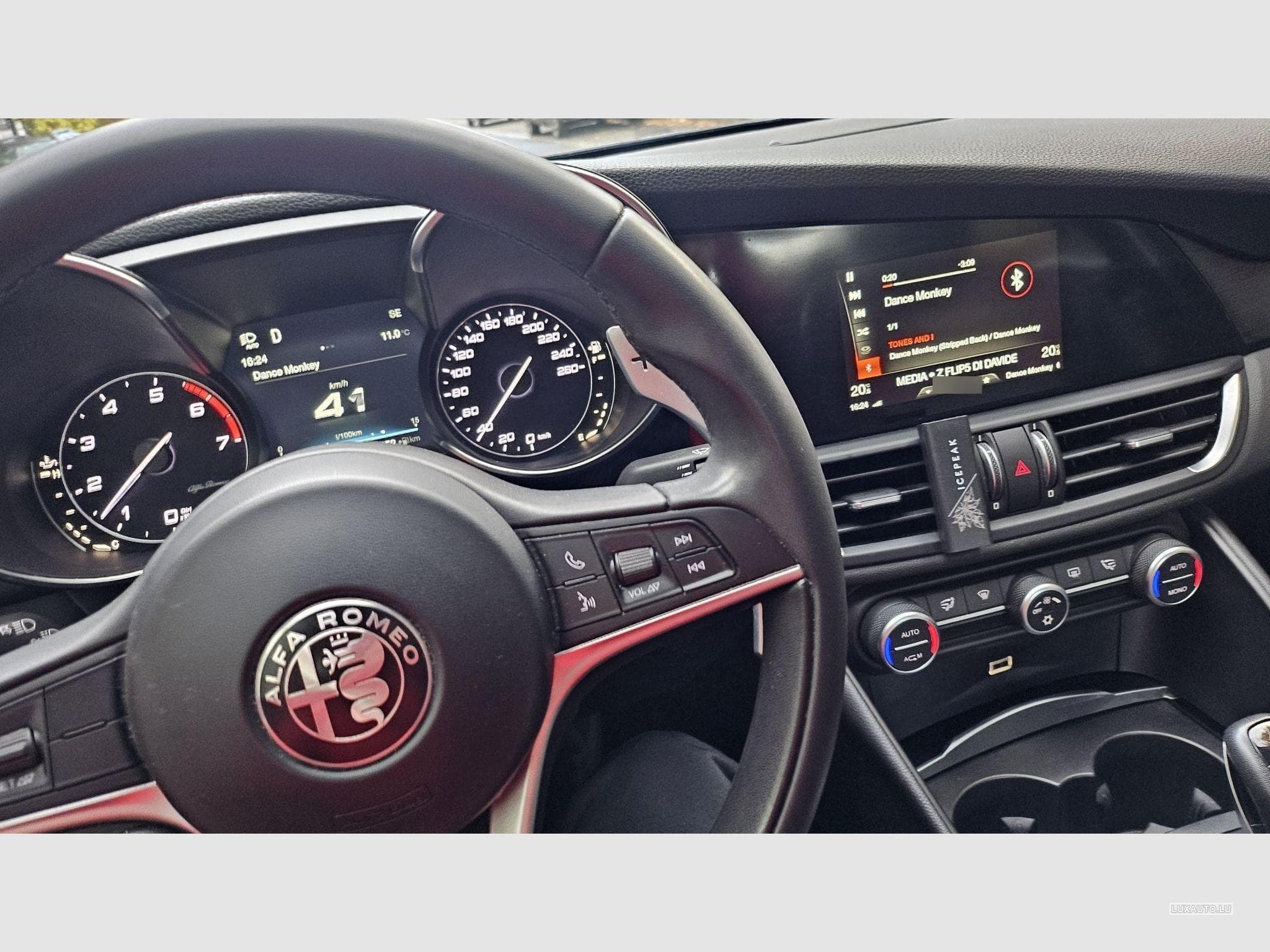 Alfa-Romeo Giulia 200cv (2018) - Foto 3