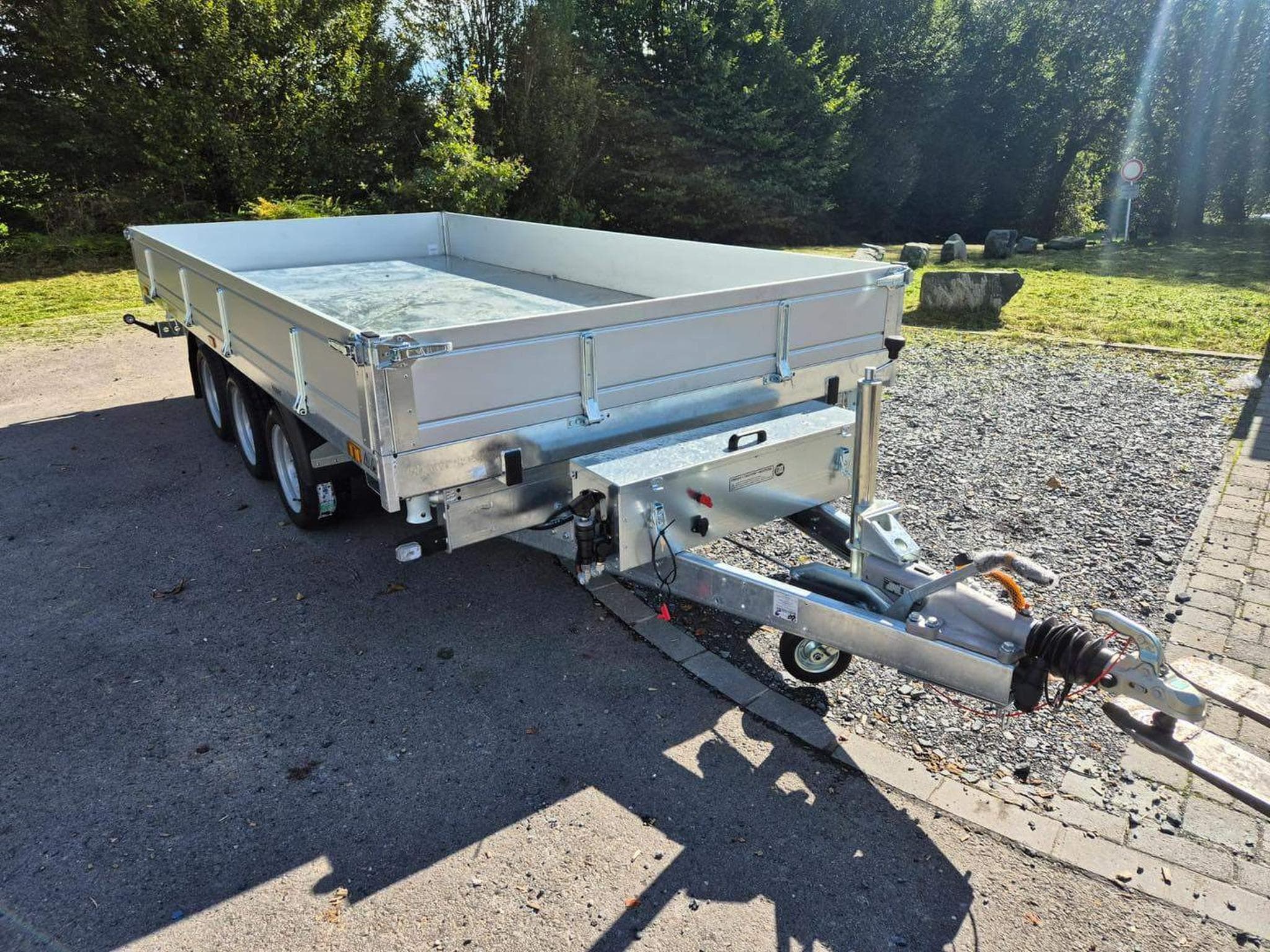 Remorque Basculante TRI-Benne 3.5T (1970) - Foto 2