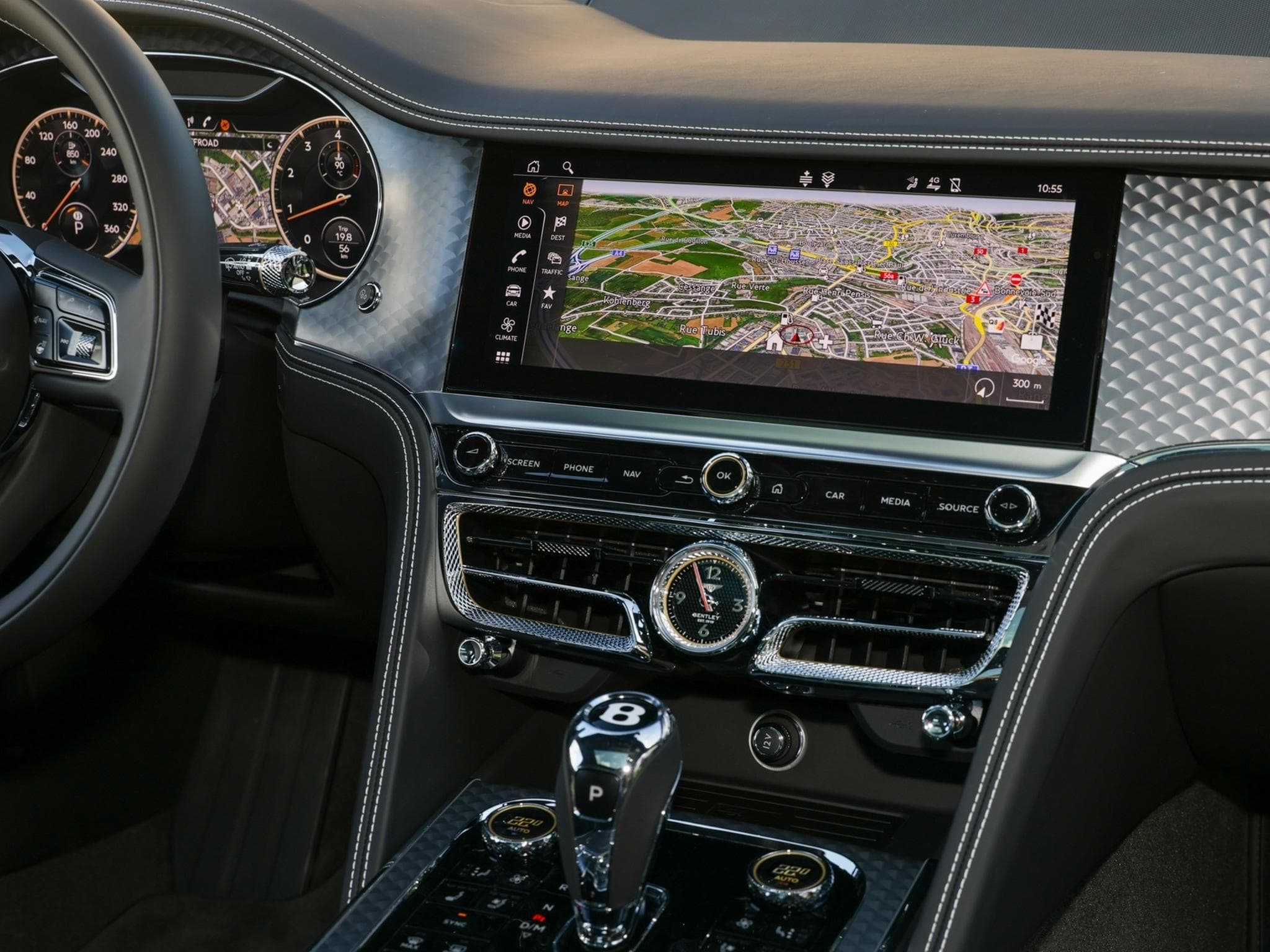 Bentley Flying Spur Azure V8 (2025) - Foto 4