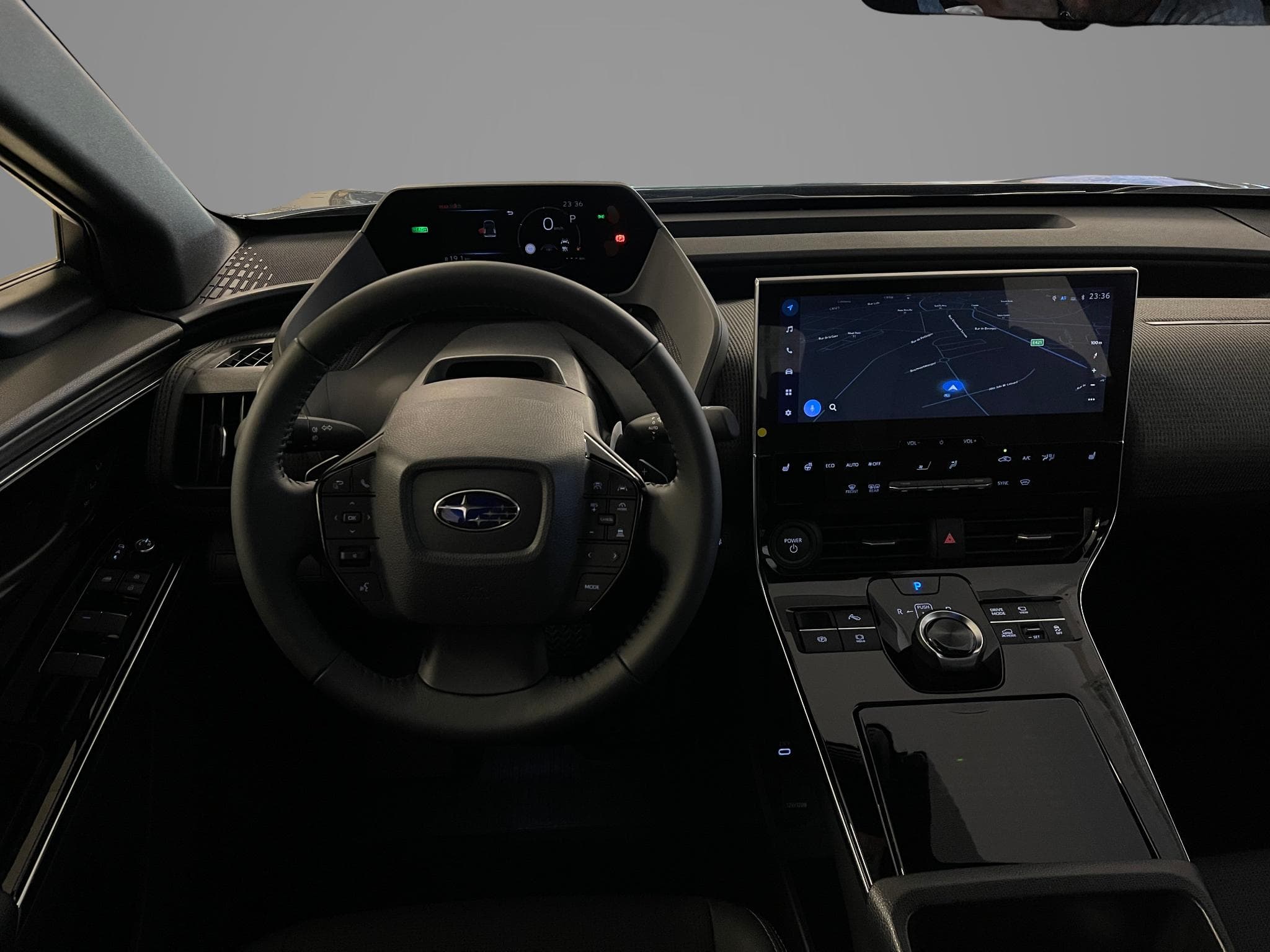 Subaru Solterra EV Sky Package 2 Tone (2024) - Photo 10