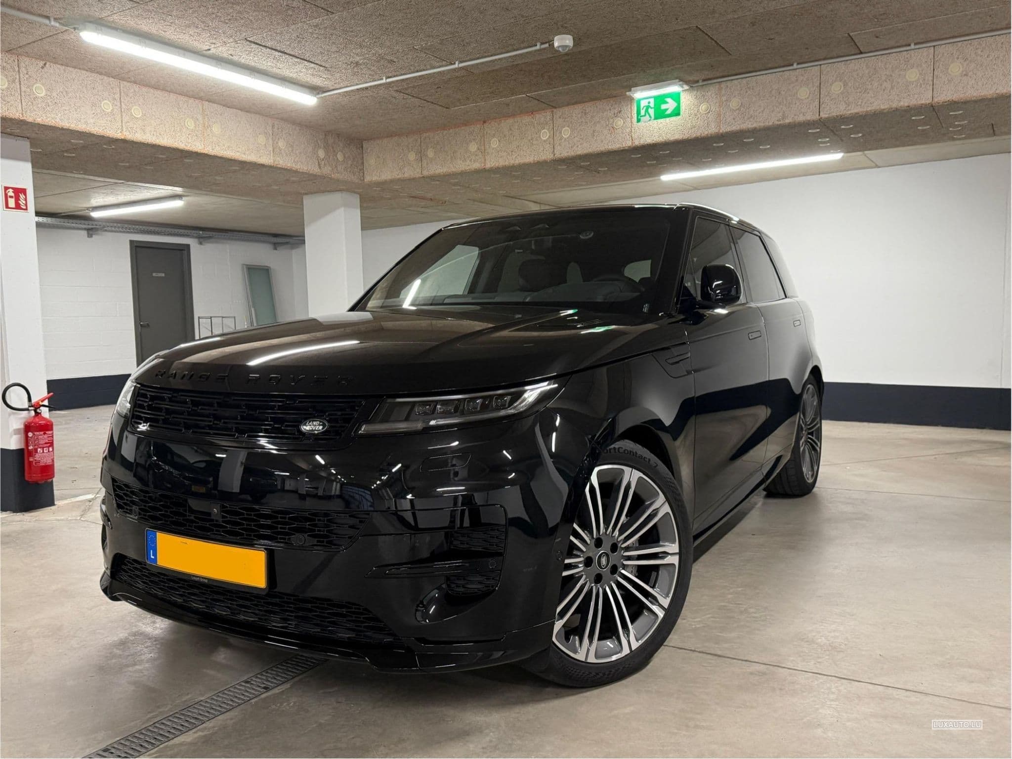 Land-Rover Range Rover Sport 300D Dynamic HSE Edition Santorini Black (2025) - Foto 1