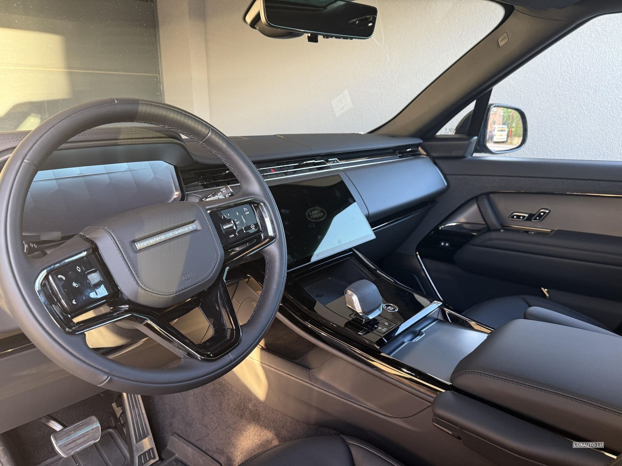 Land-Rover Range Rover Sport 300D Dynamic HSE Edition Santorini Black (2025) - Foto 8