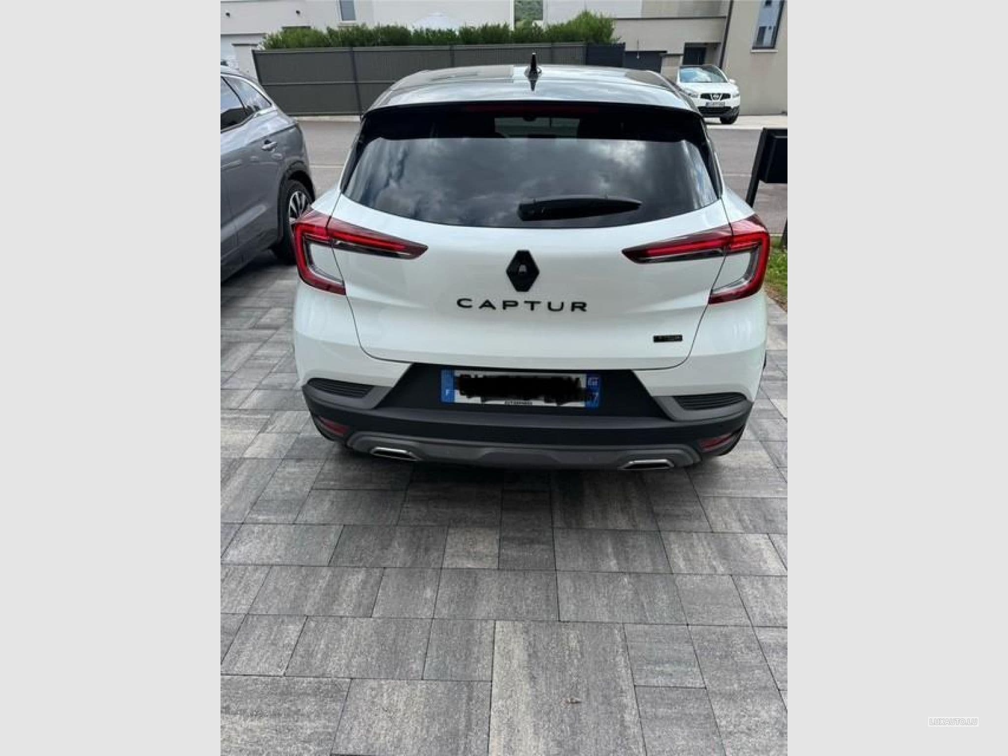 Renault Captur RENAULT CAPTUR II 1.6 E-TECH FULL HYBRID 145 ENGINEERED Cara (2024) - Photo 6