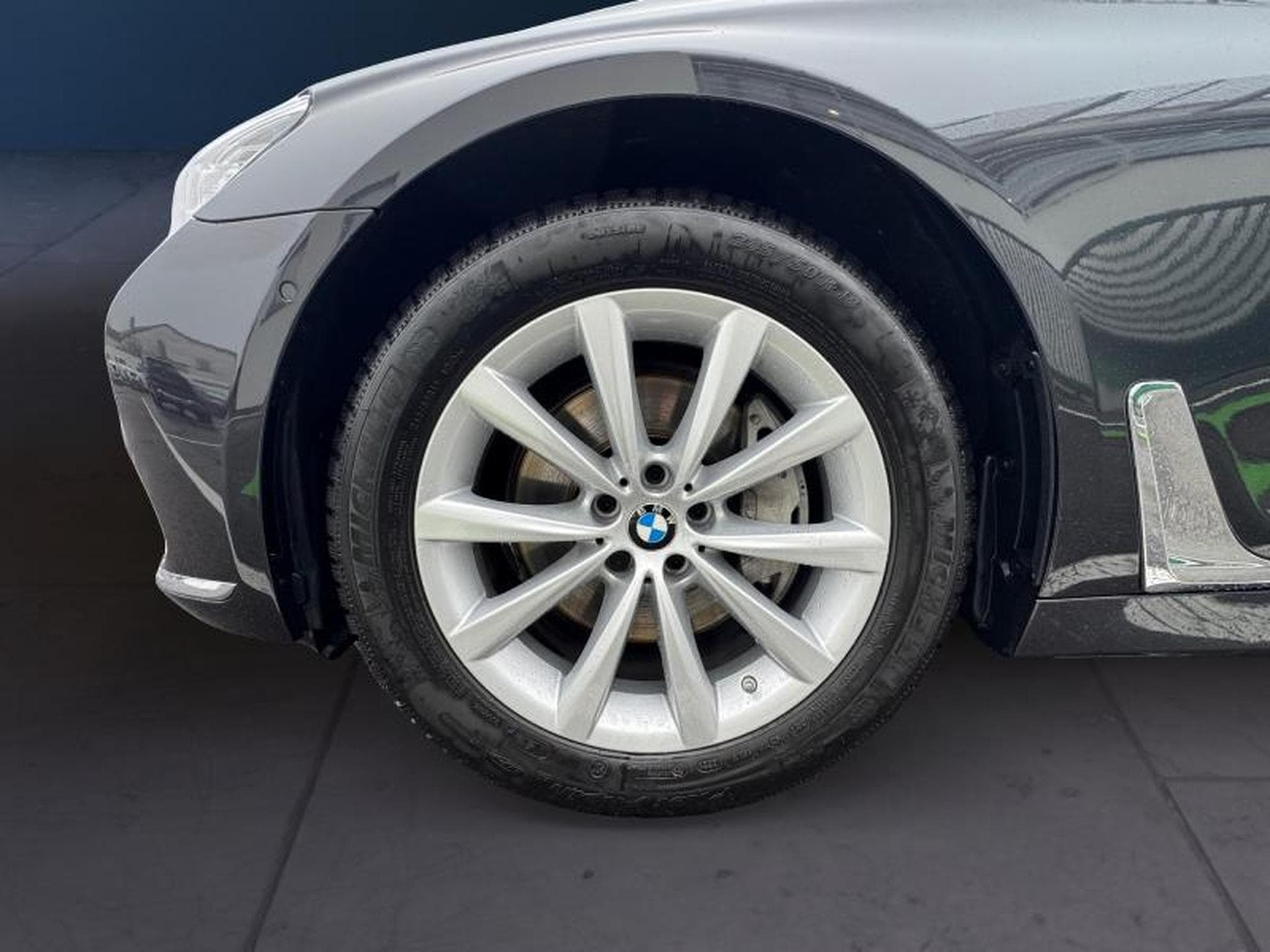 BMW 730 730d Limousine (2018) - Photo 4