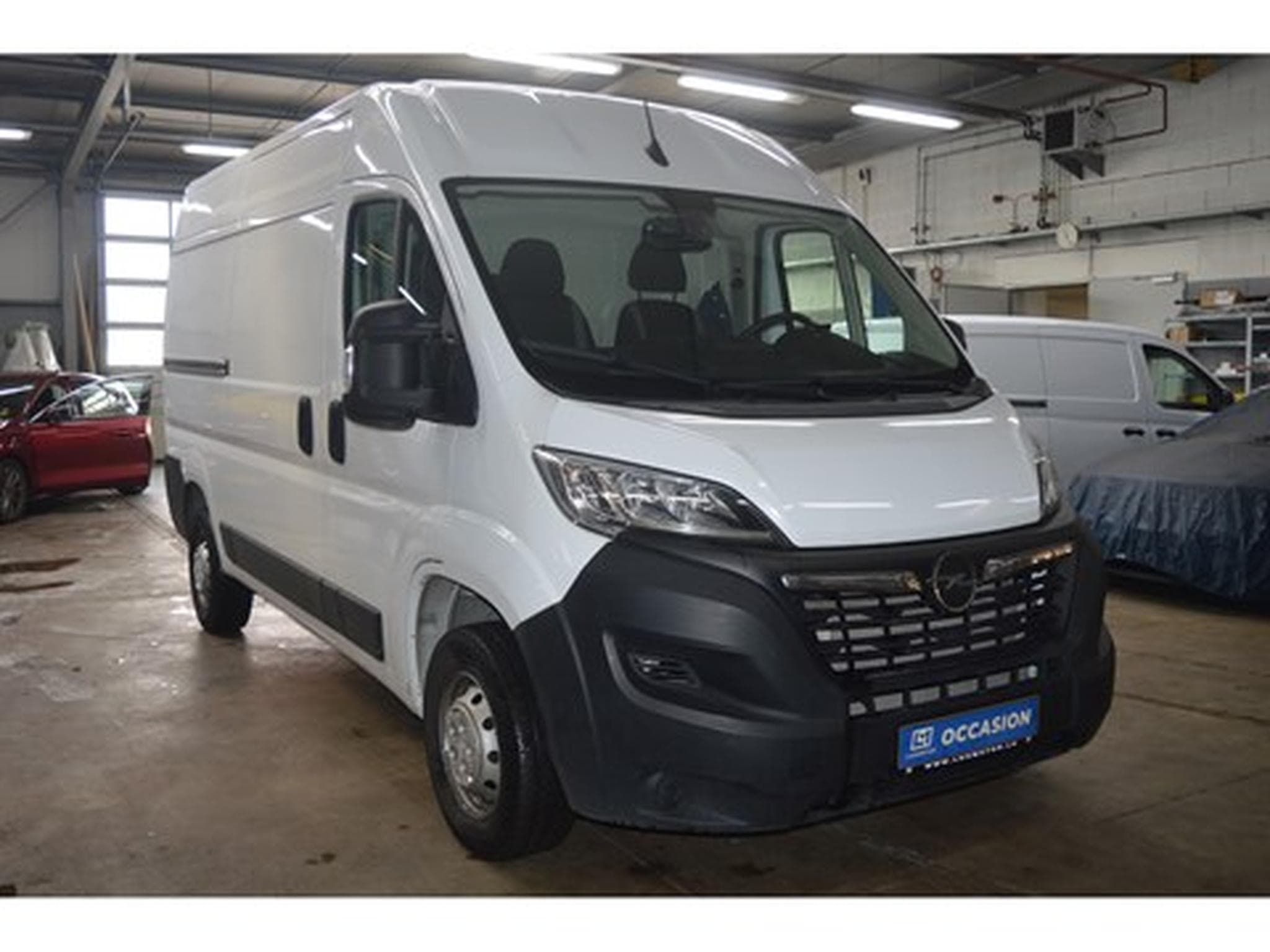 Opel Movano 2.2Turbo 140cv M6 L2H2 (2023) - Photo 2