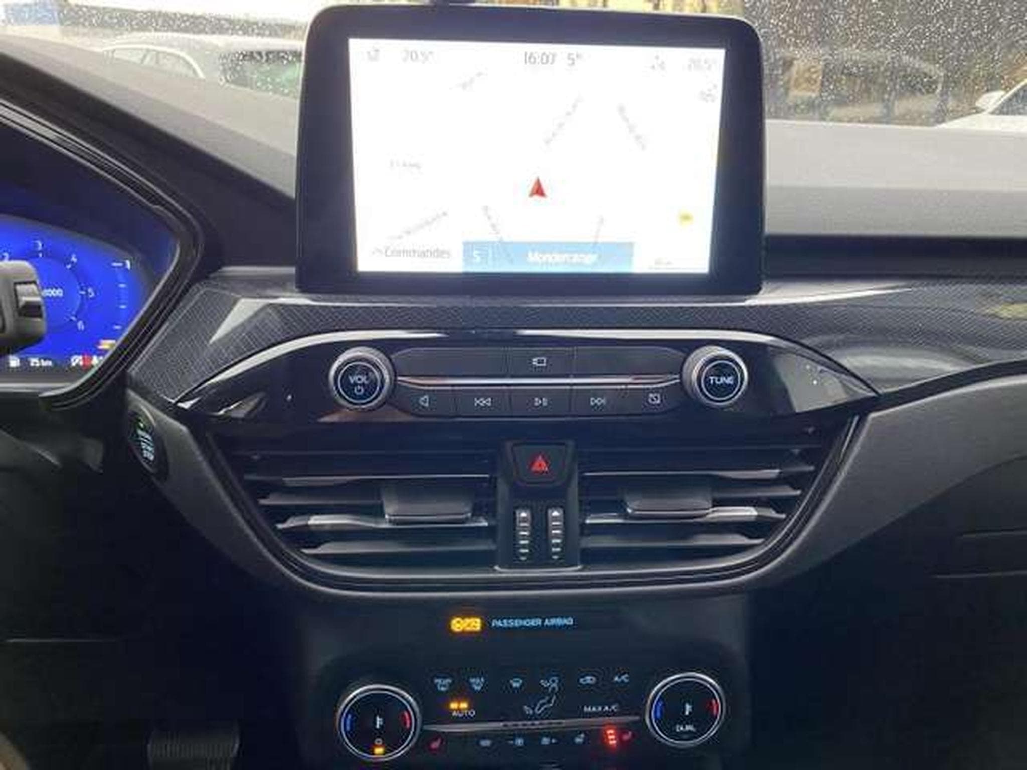 Ford Kuga 2.0 D EcoBlue ST Line -JUSQU'A 48 MOIS DE GARANTIE (2024) - Foto 12