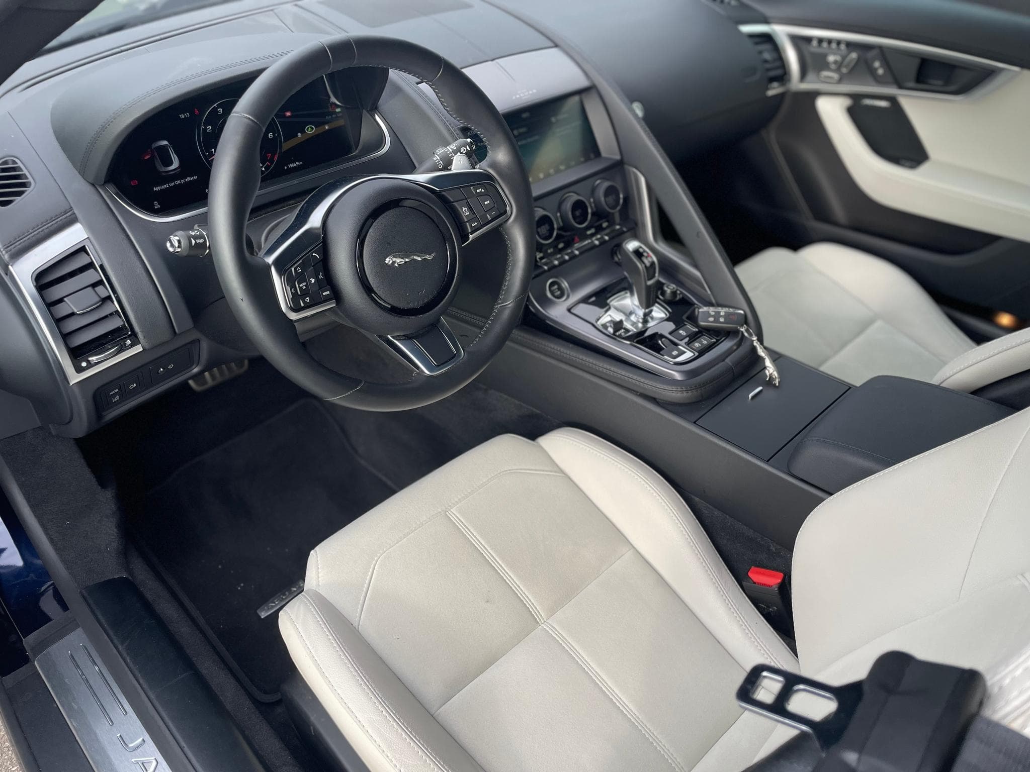 Jaguar F-Type Coupé P300 Auto. (2020) - Foto 5