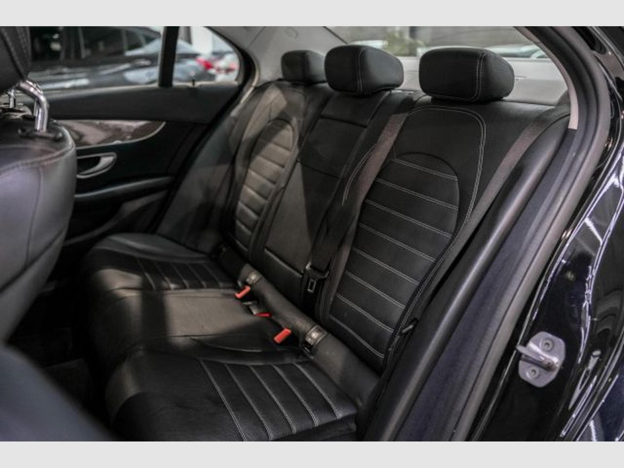 Mercedes C 300 C 300 9G-Tronic Exclusive NAVI LED PANO Totwkl. (2019) - Photo 14