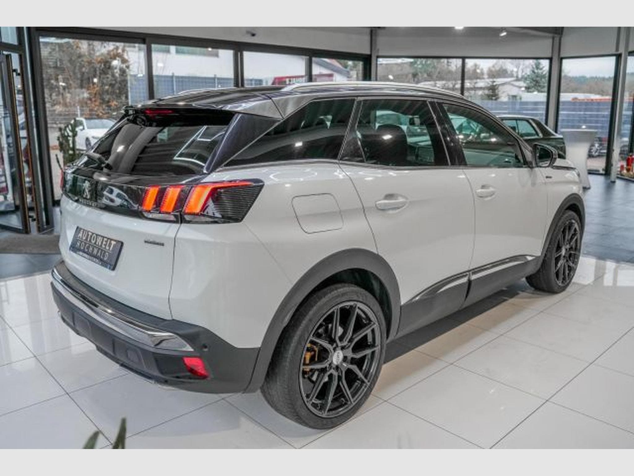 Peugeot 3008 3008 GT-Line 1.6 Autom. Allure NAVI LED RFK PANO (2019) - Foto 6