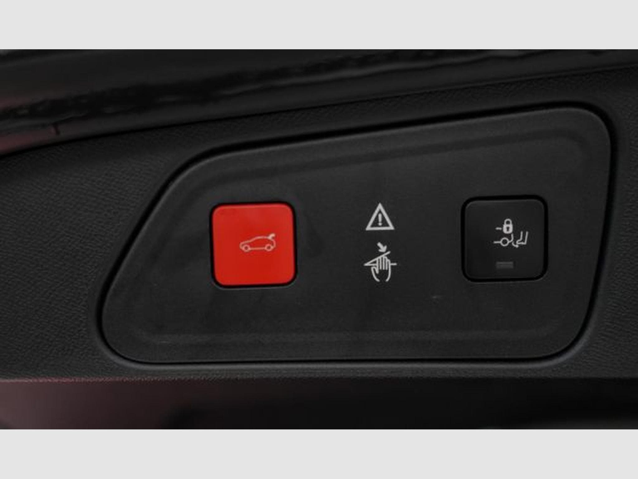 Peugeot 3008 3008 GT-Line 1.6 Autom. Allure NAVI LED RFK PANO (2019) - Foto 9