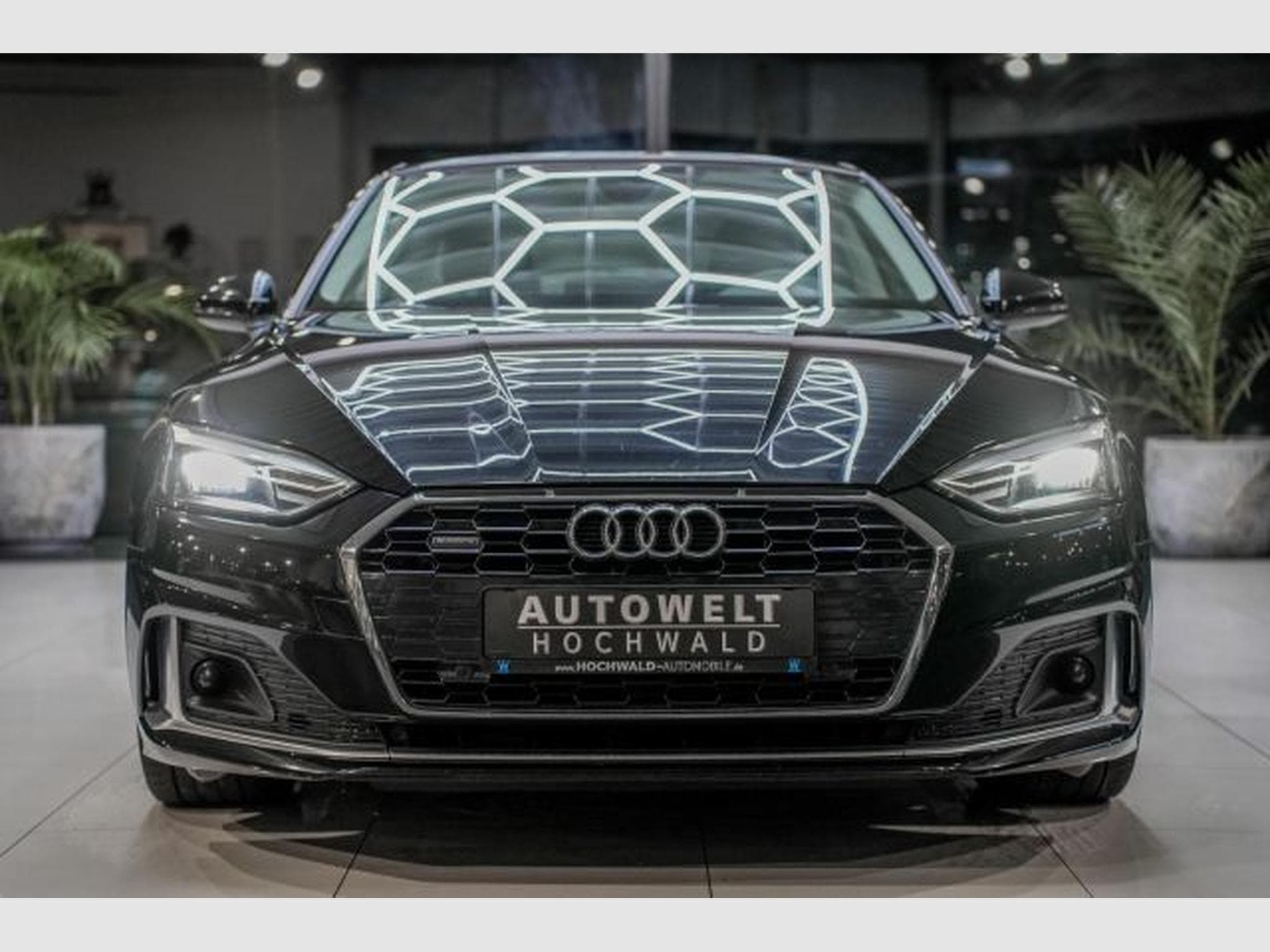 Audi A5 A5 Coupe 40 TDI S-tronic quattro NAVI LED RFK (2020) - Photo 4