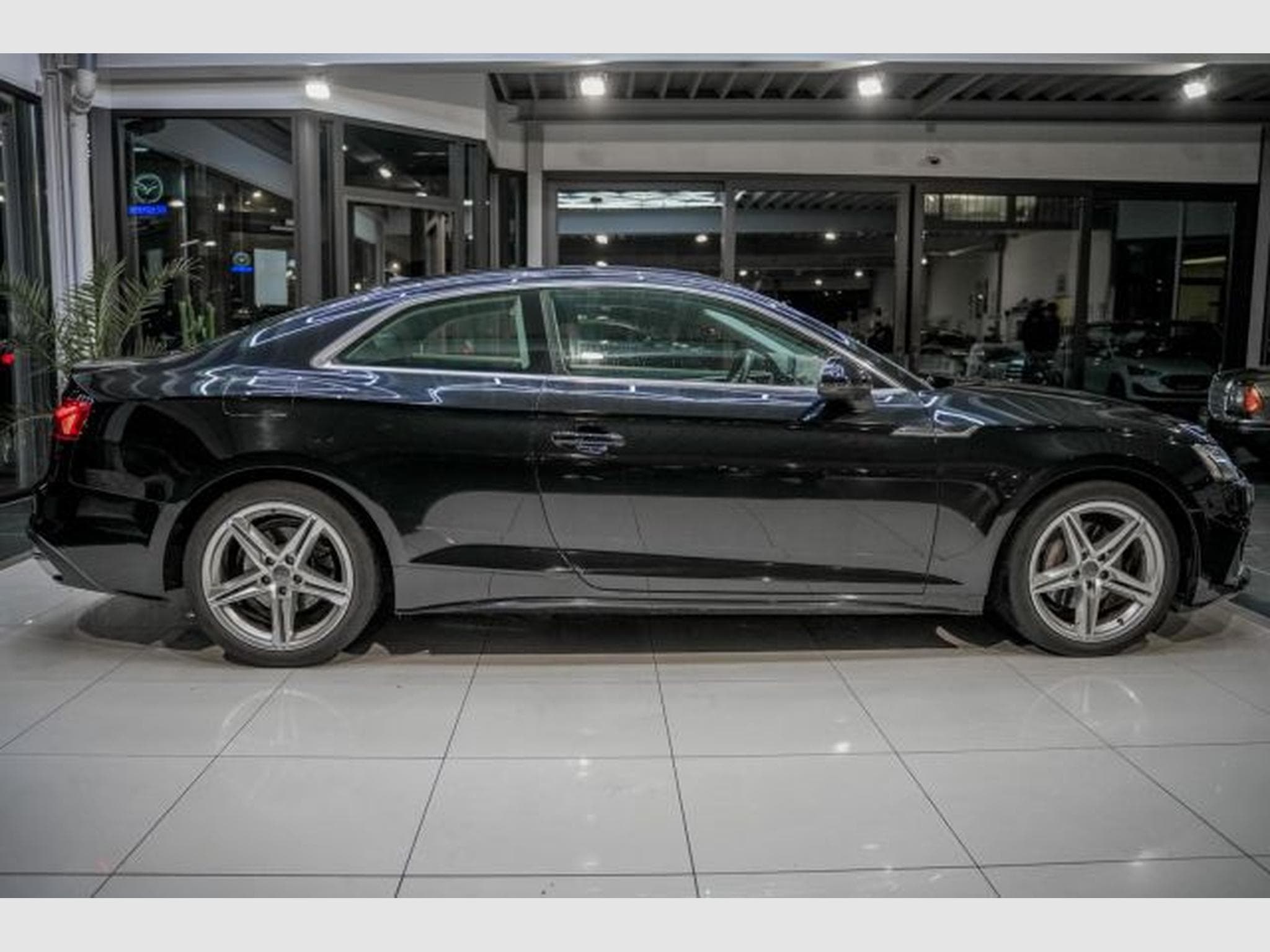 Audi A5 A5 Coupe 40 TDI S-tronic quattro NAVI LED RFK (2020) - Photo 6