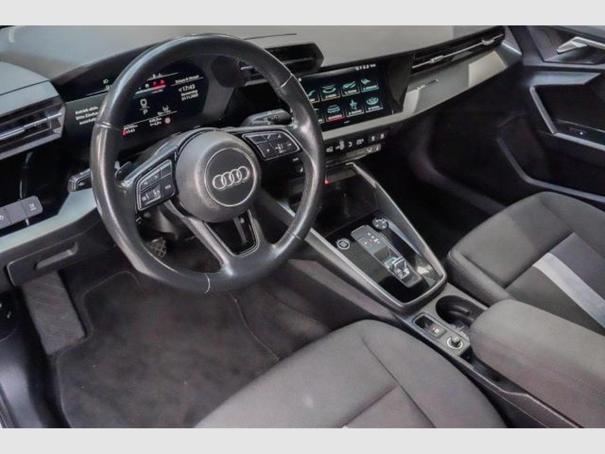 Audi A3 A3 30 TFSI S-Tronic LIMOUSINE NAVI LED AHK ACC (2022) - Photo 11