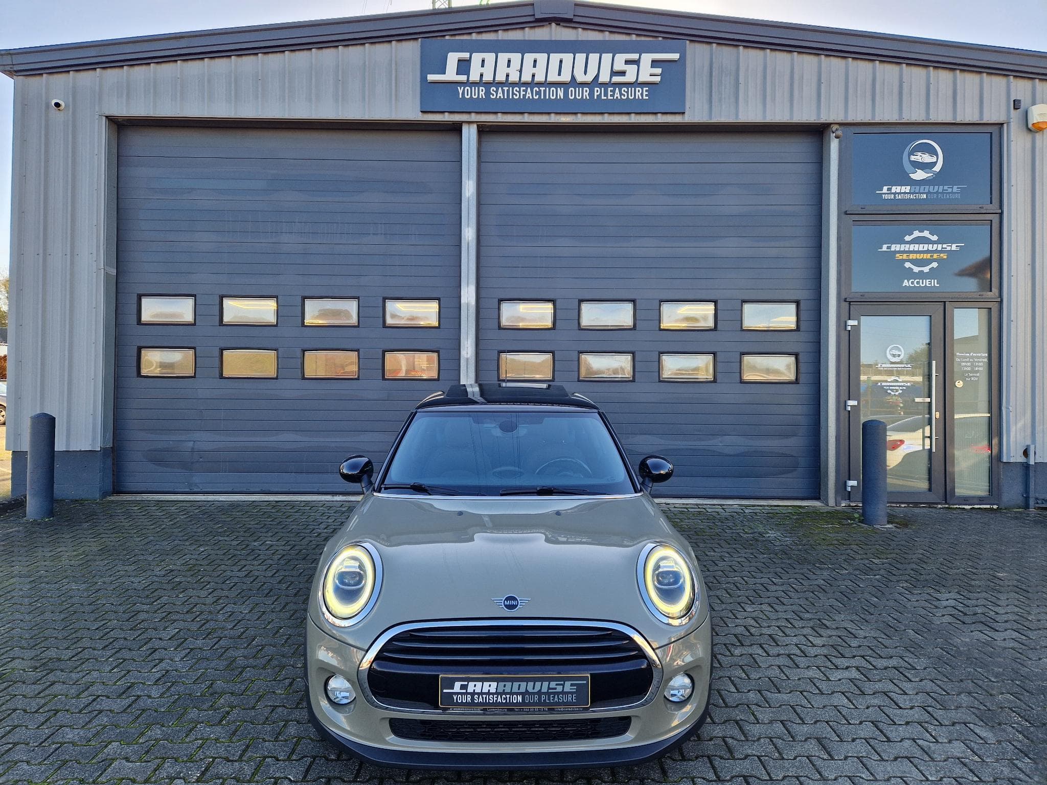 Mini Cooper 1.5 T 136 3P (2019) - Photo 2