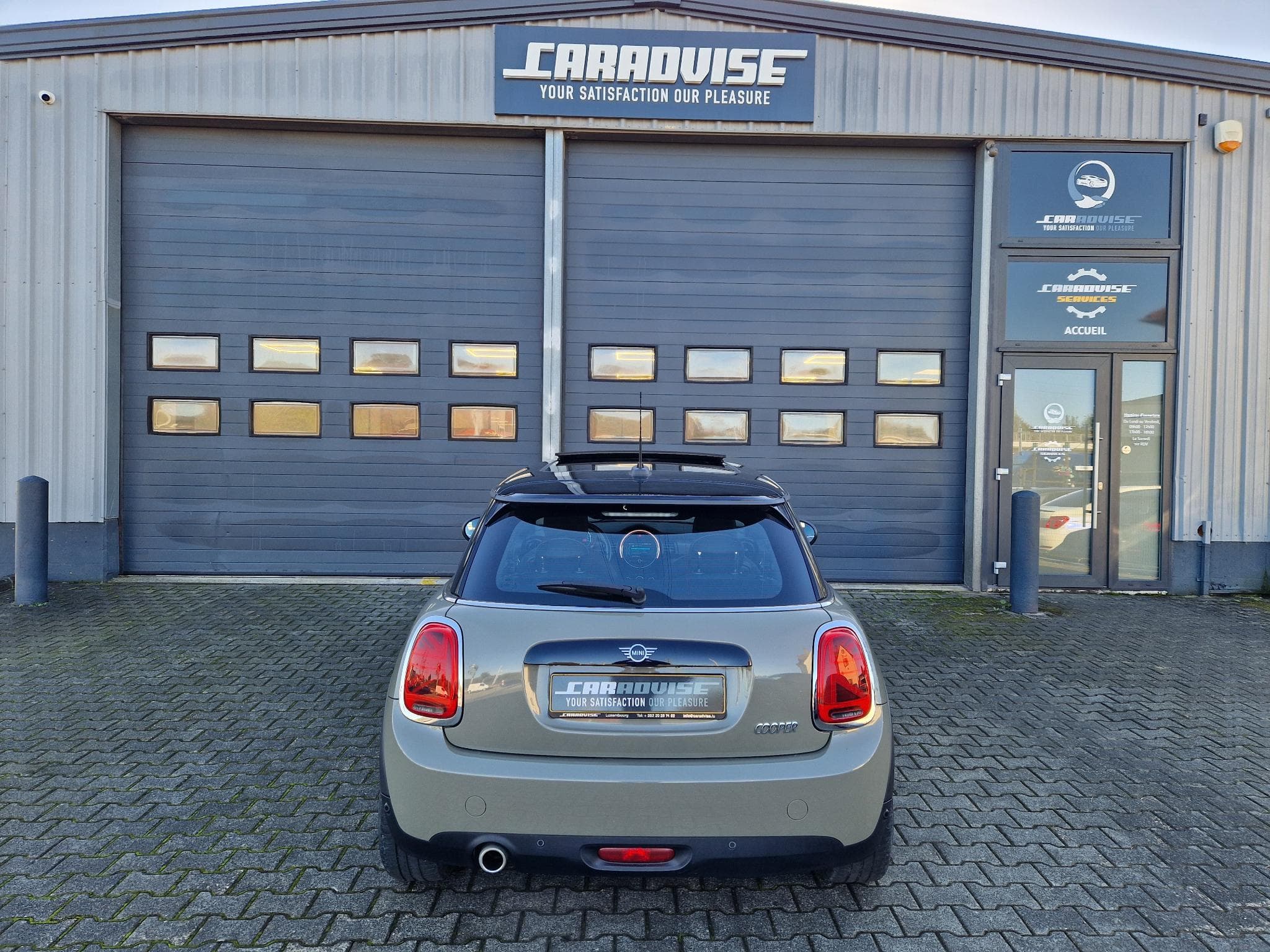 Mini Cooper 1.5 T 136 3P (2019) - Photo 4