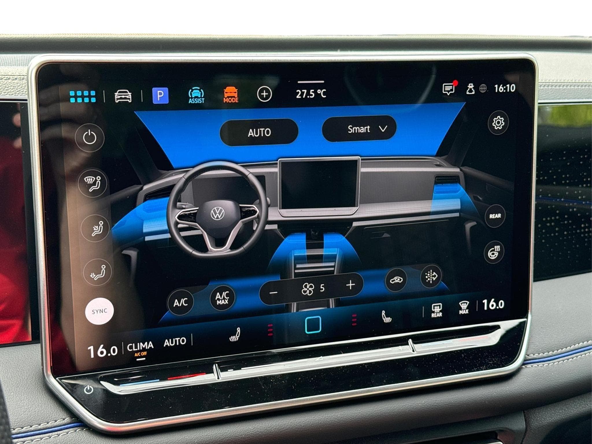 VW Tiguan R-Line (2025) - Photo 8