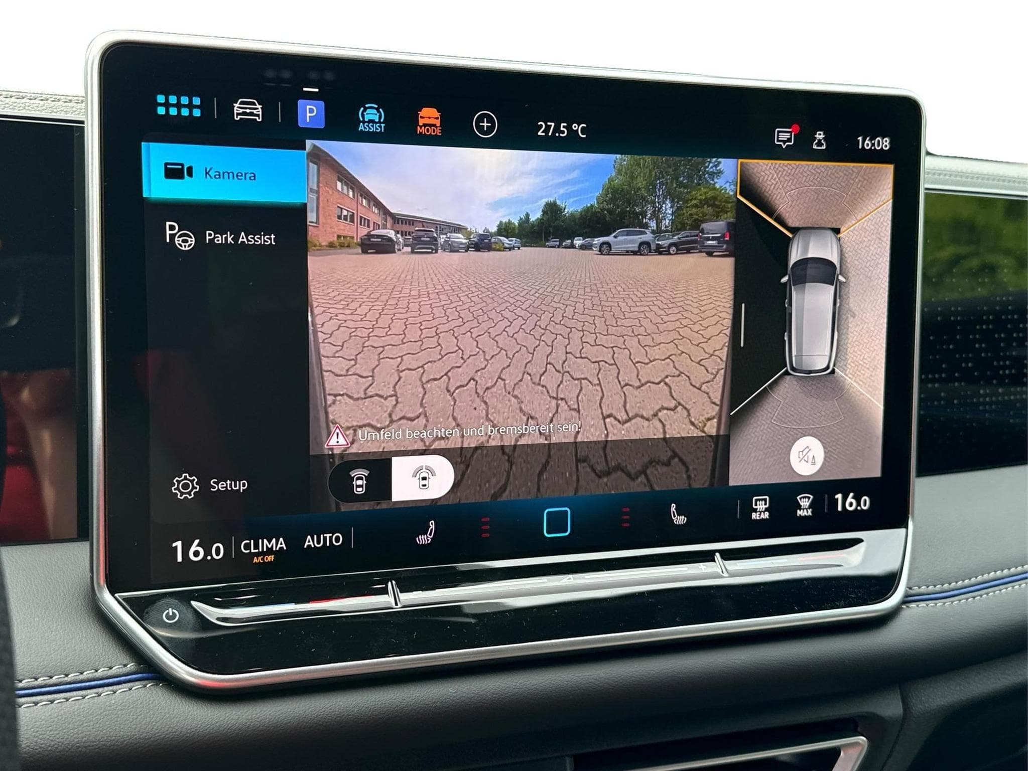 VW Tiguan R-Line (2025) - Photo 9