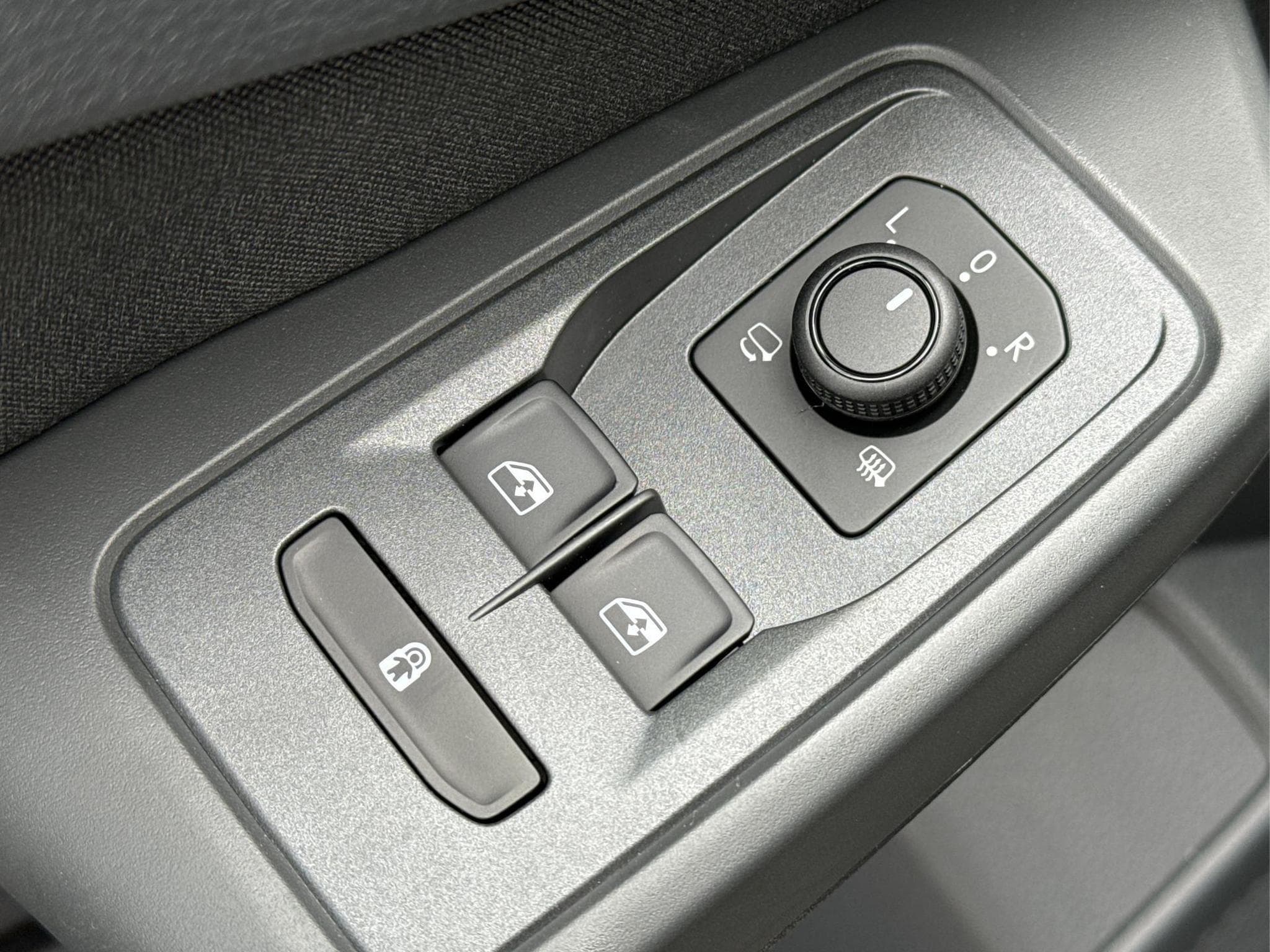 VW Caddy LIFE (2025) - Photo 17