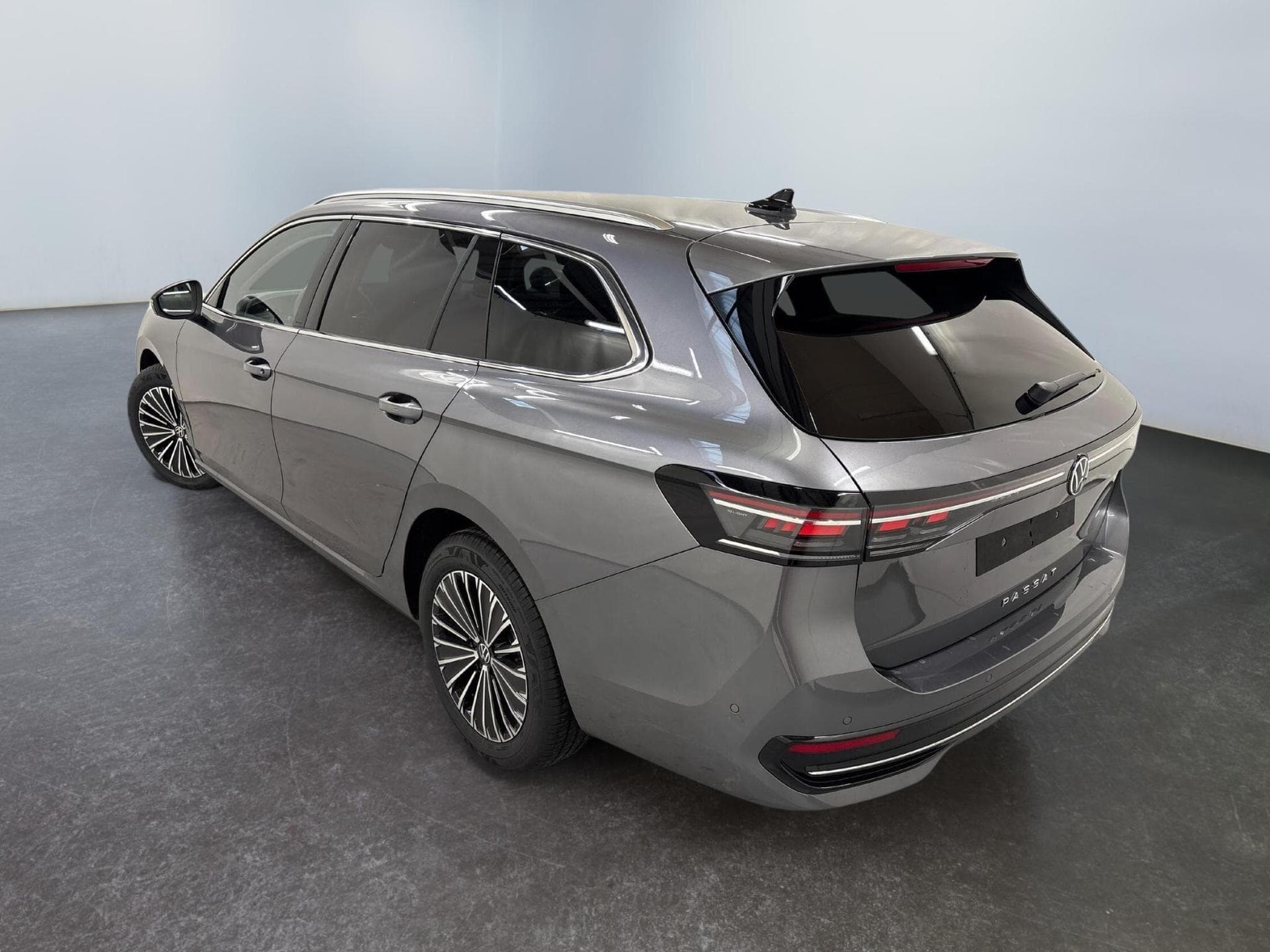 VW Passat Variant Elegance (2026) - Foto 5