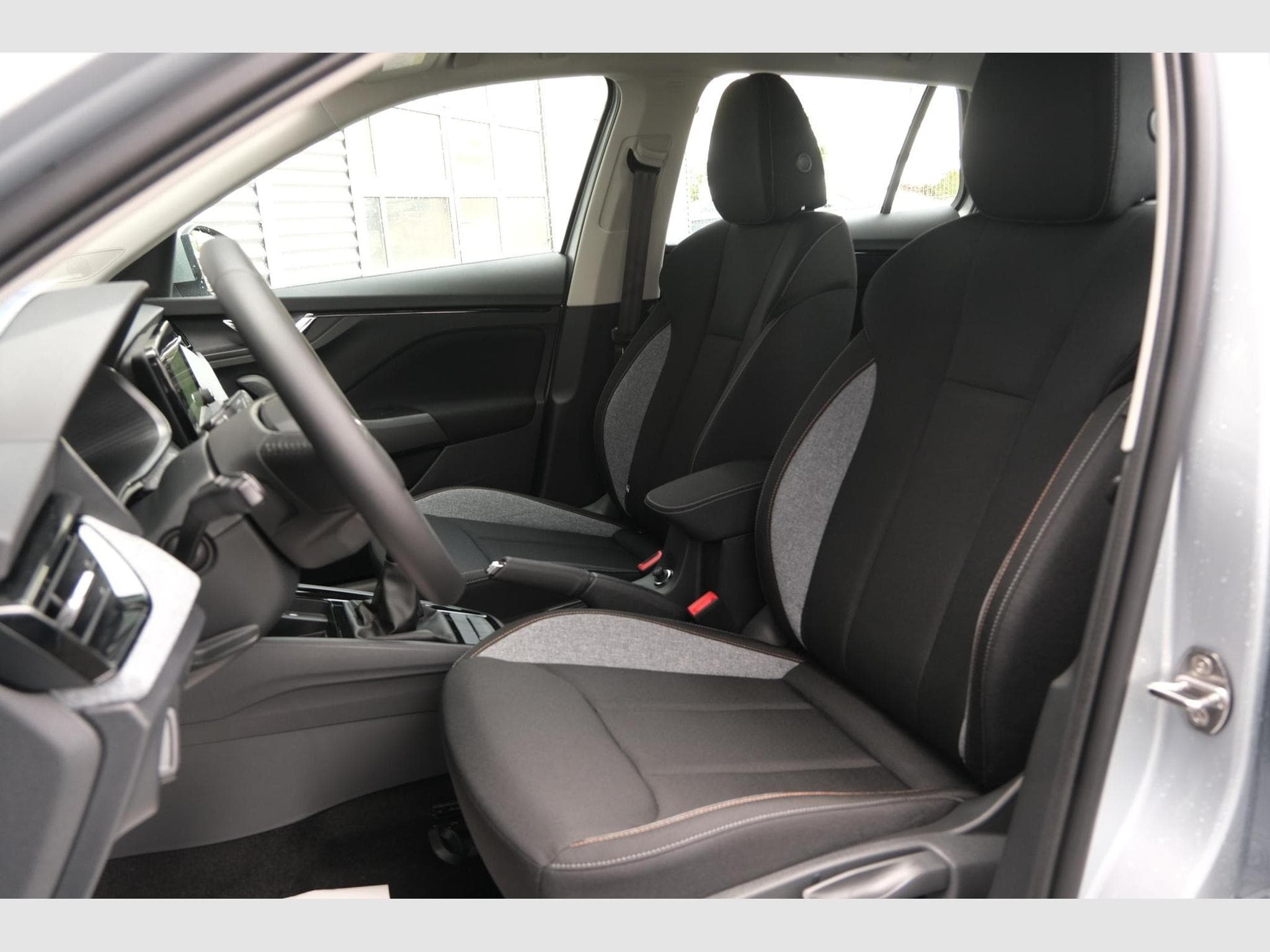 Skoda Scala 1.0 TSI Selection (2025) - Photo 14