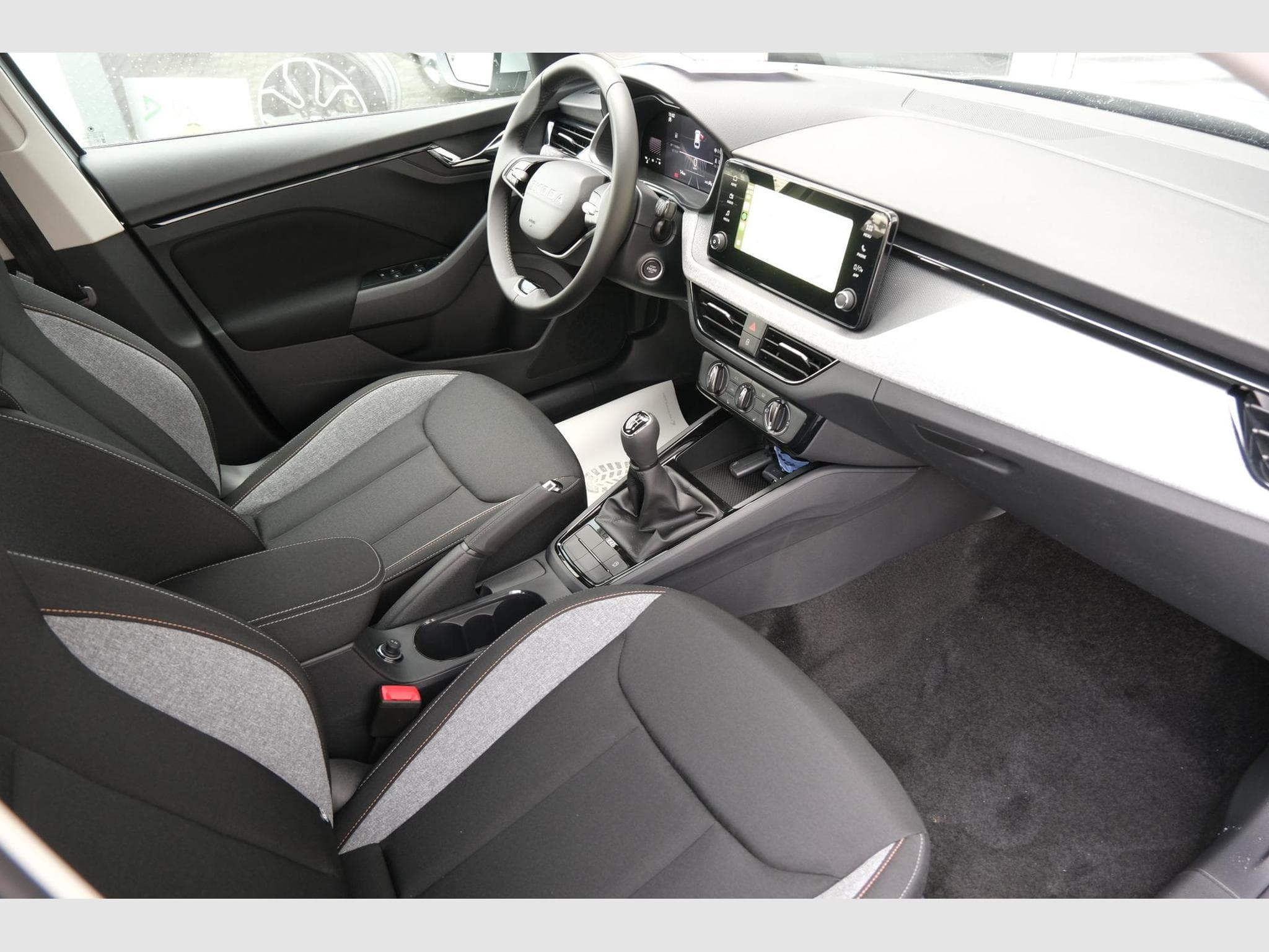 Skoda Scala 1.0 TSI Selection (2025) - Photo 22