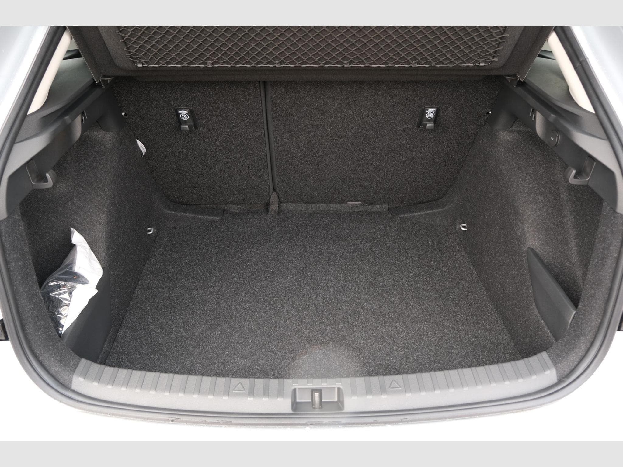 Skoda Scala 1.0 TSI Selection (2025) - Photo 8