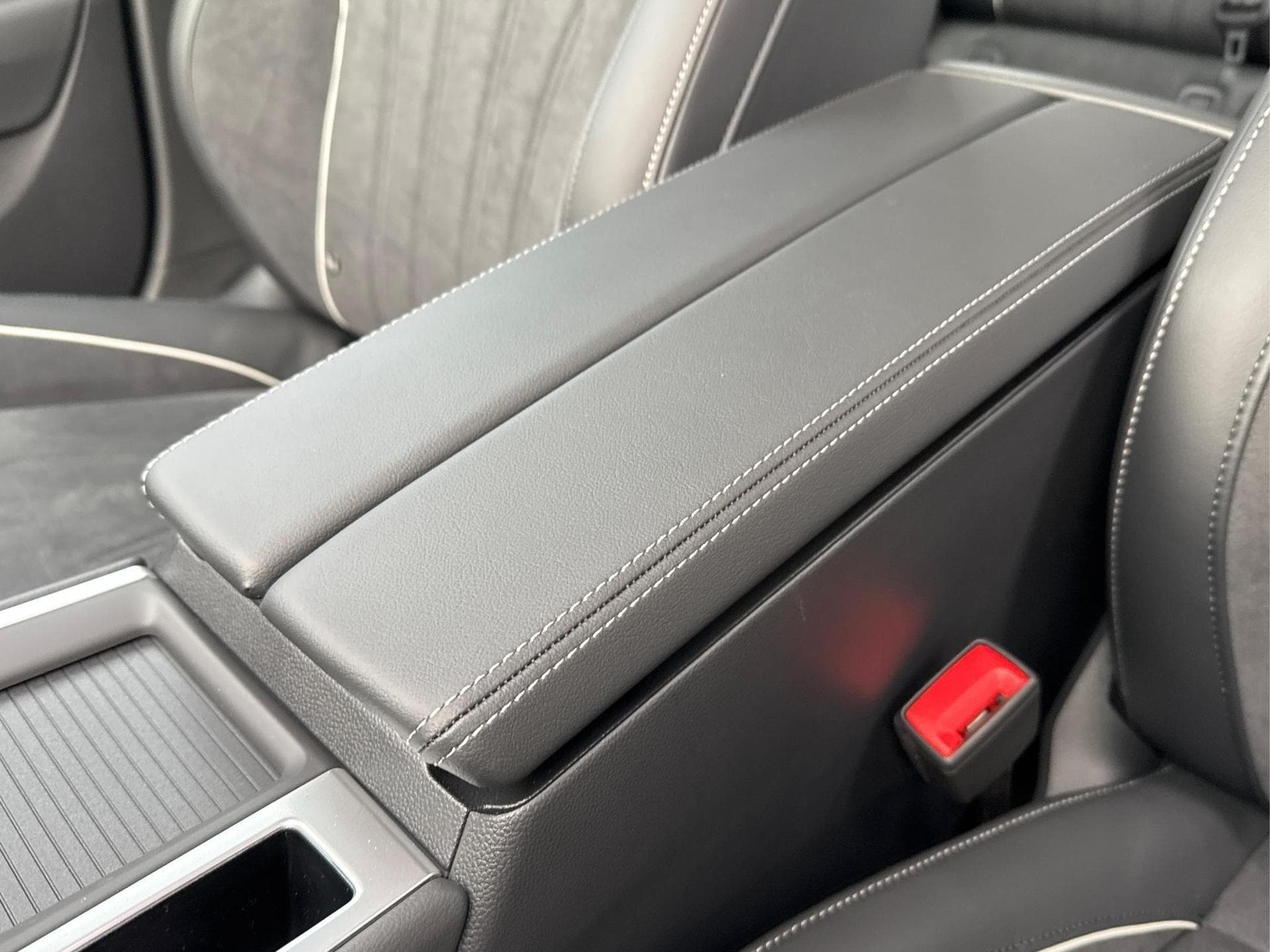 VW Passat Variant Business (2025) - Foto 19