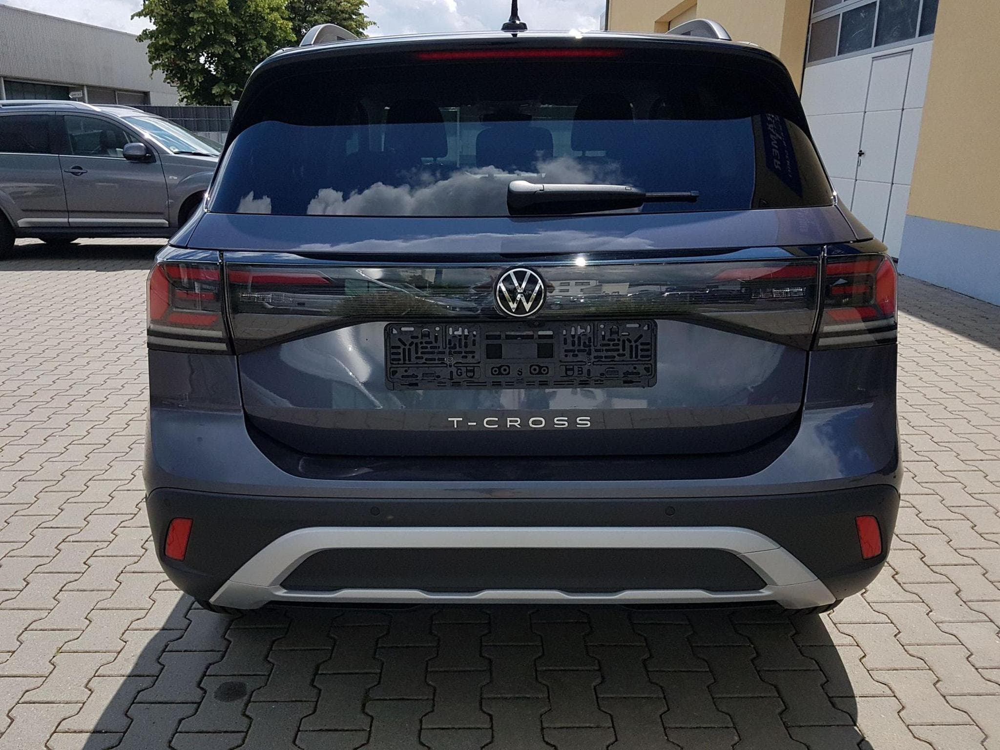 VW T-Cross Limited Life AHK (2026) - Photo 5