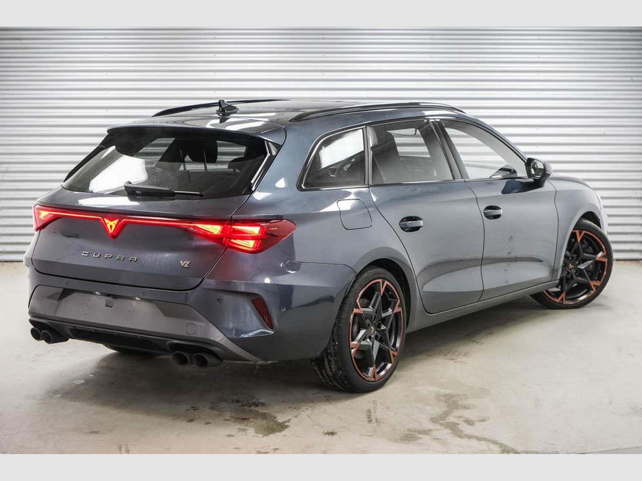 Cupra Leon ST 2,0 TSI (2025) - Foto 2