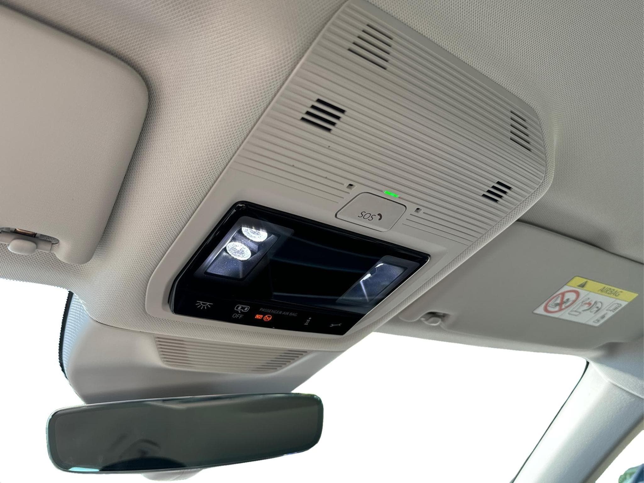 VW Passat Variant Elegance (2025) - Foto 25