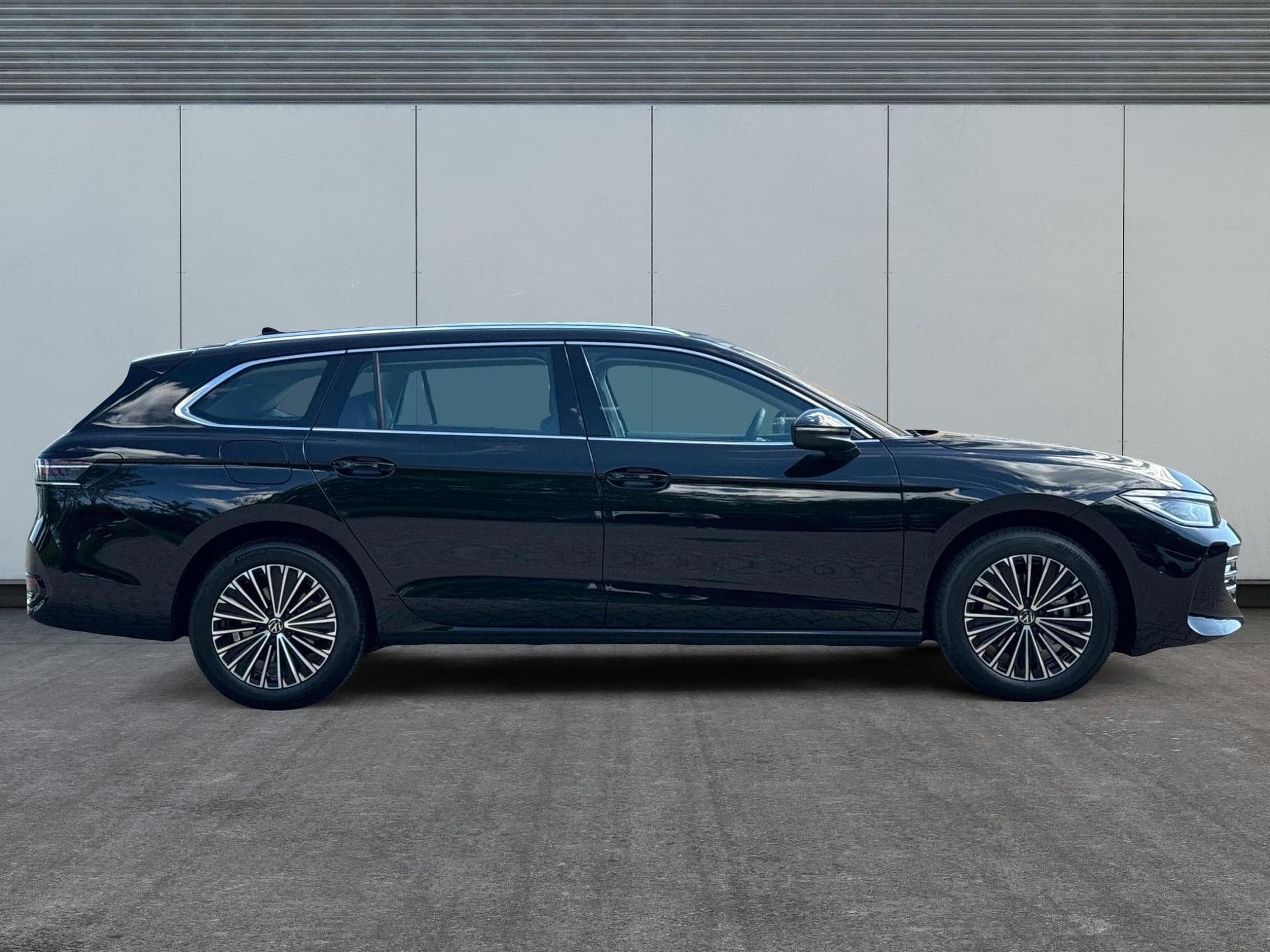 VW Passat Variant Elegance (2025) - Foto 5