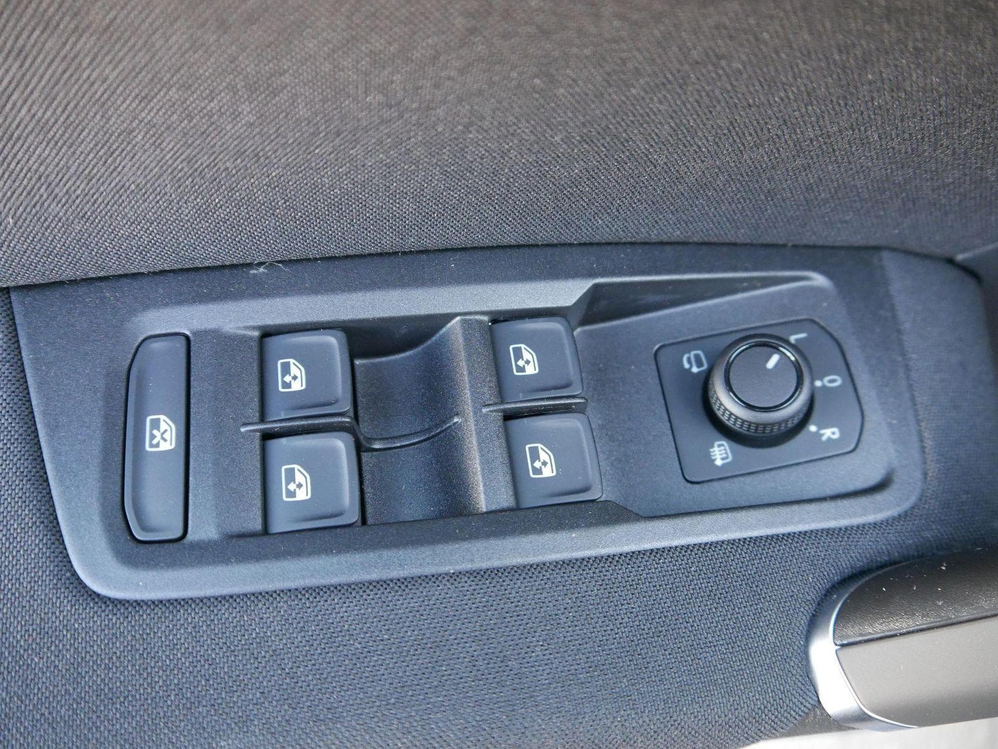 VW Touran Comfortline (2026) - Foto 11