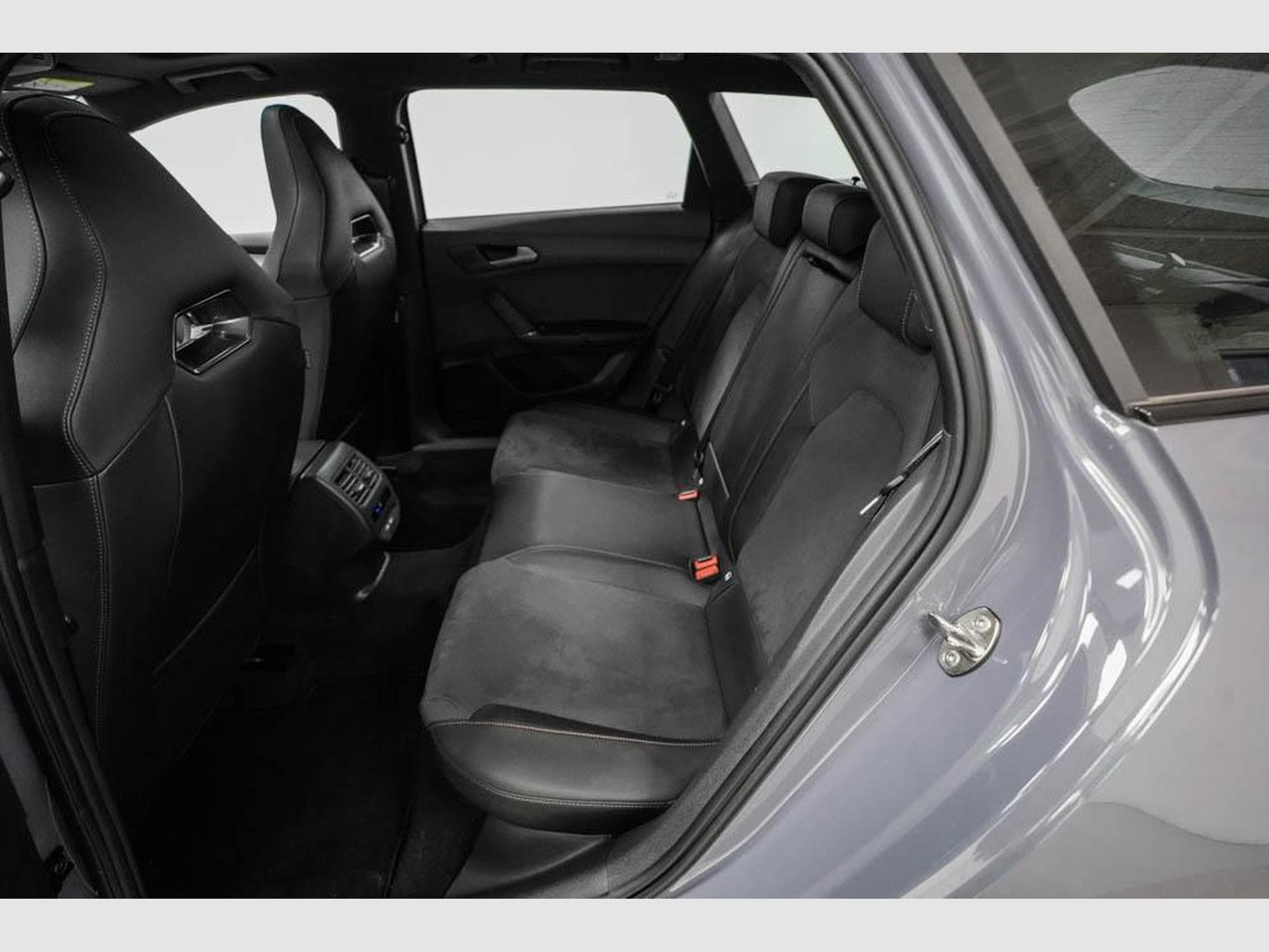 Cupra Leon ST 2,0 TSI (2025) - Foto 16